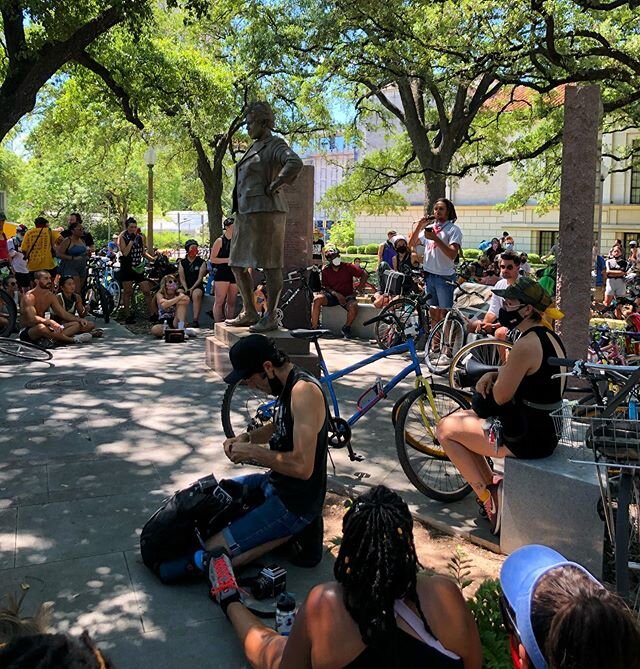 It&rsquo;s not a great photo, but this is at the Barbara Jordan statue on today&rsquo;s #blackhistorybikerideatx. I learned so much about the senator and other figures from local Black history on this ride that it makes me wish I could go back and pa