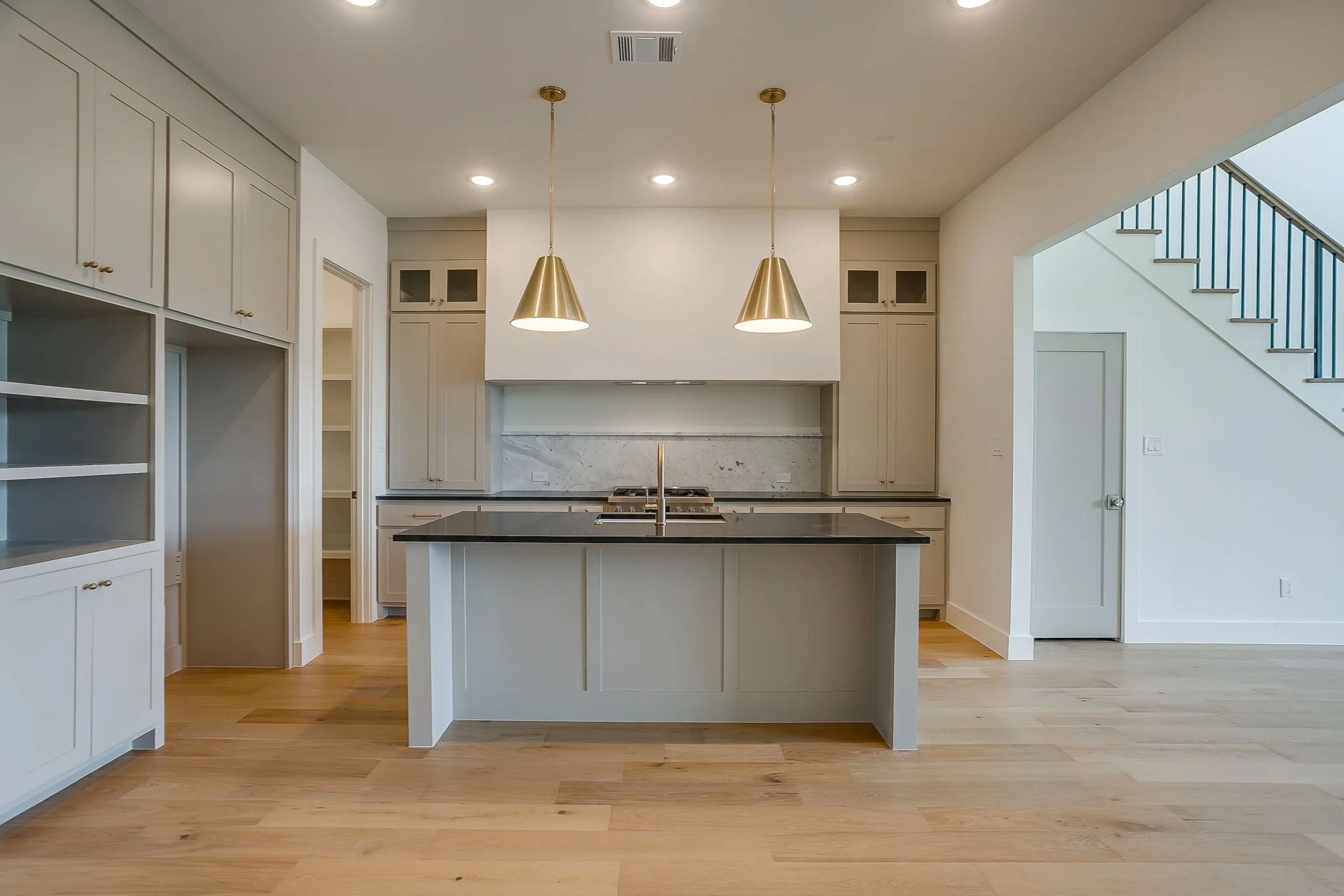 13837 Carnegie Dr (11 of 54).jpg