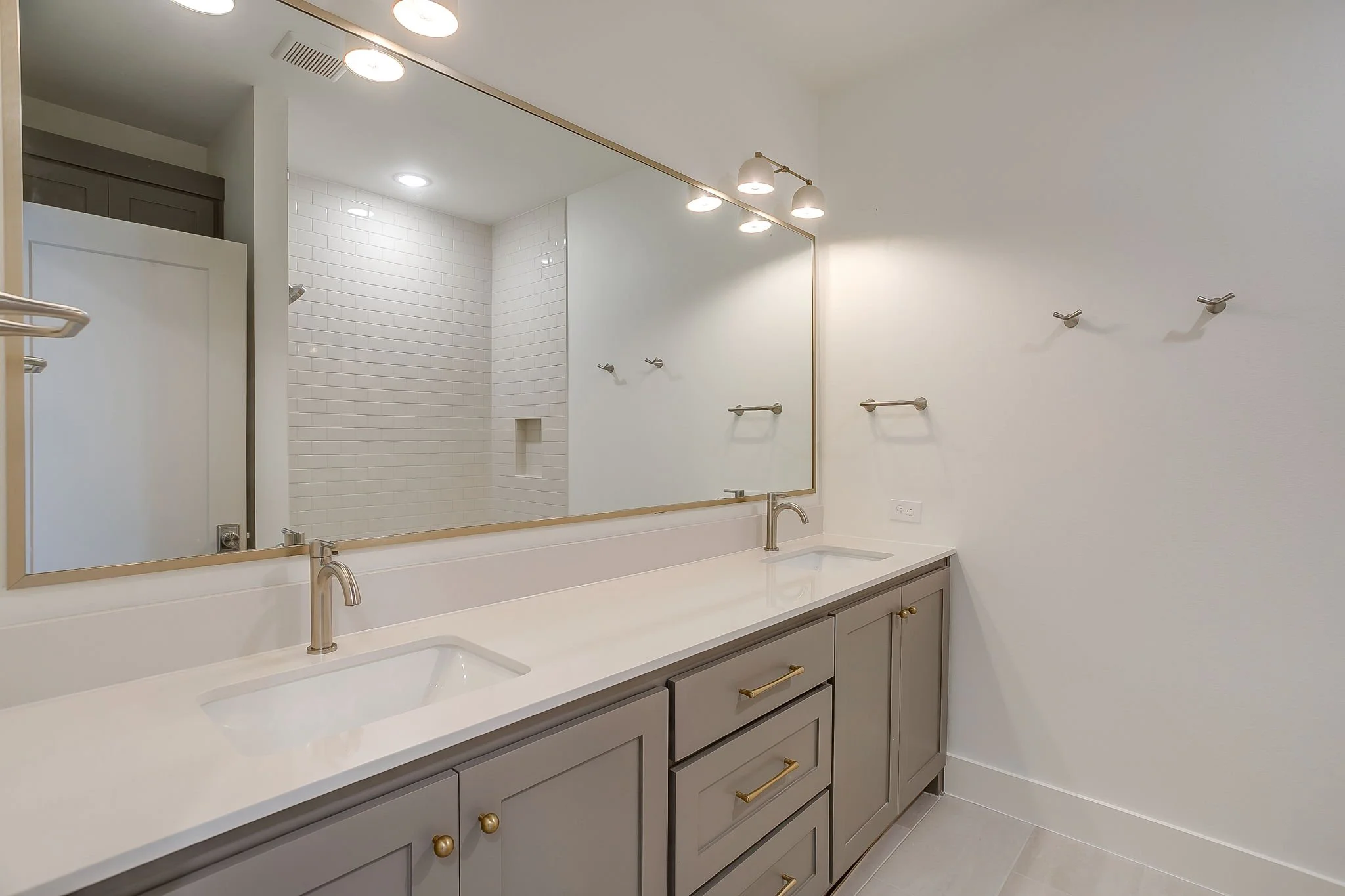 13837 Carnegie Dr (43 of 54).jpg