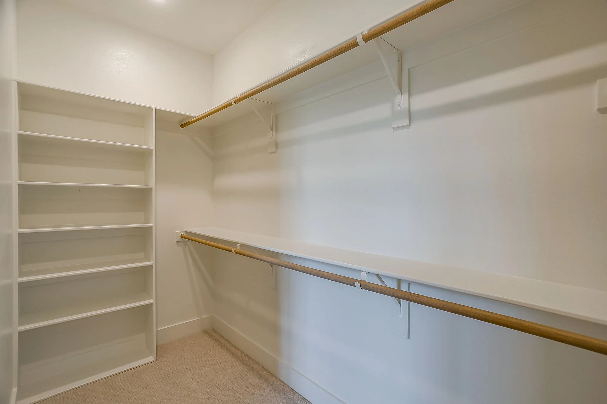 13837 Carnegie Dr (34 of 54).jpg