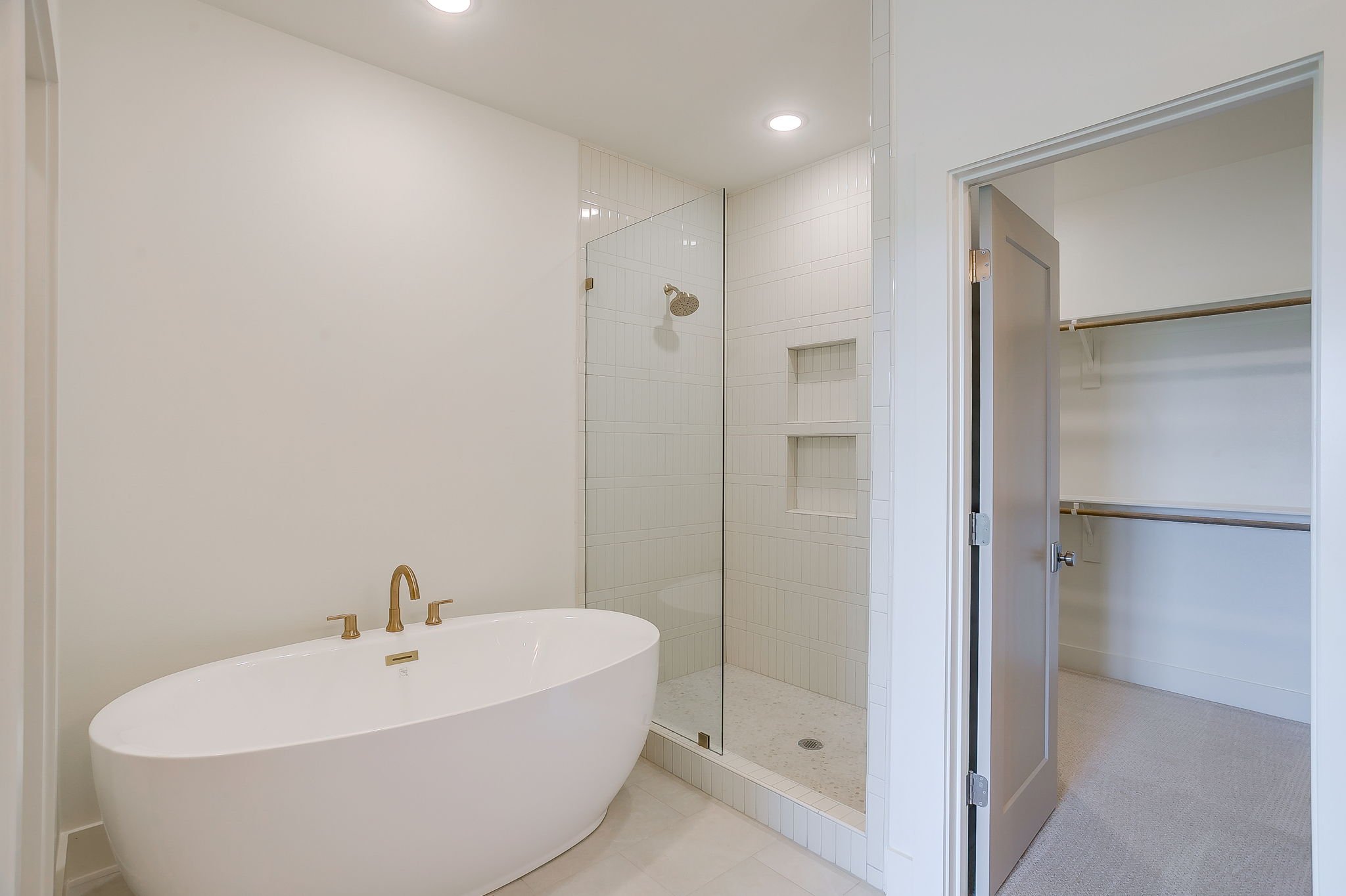 13837 Carnegie Dr (33 of 54).jpg