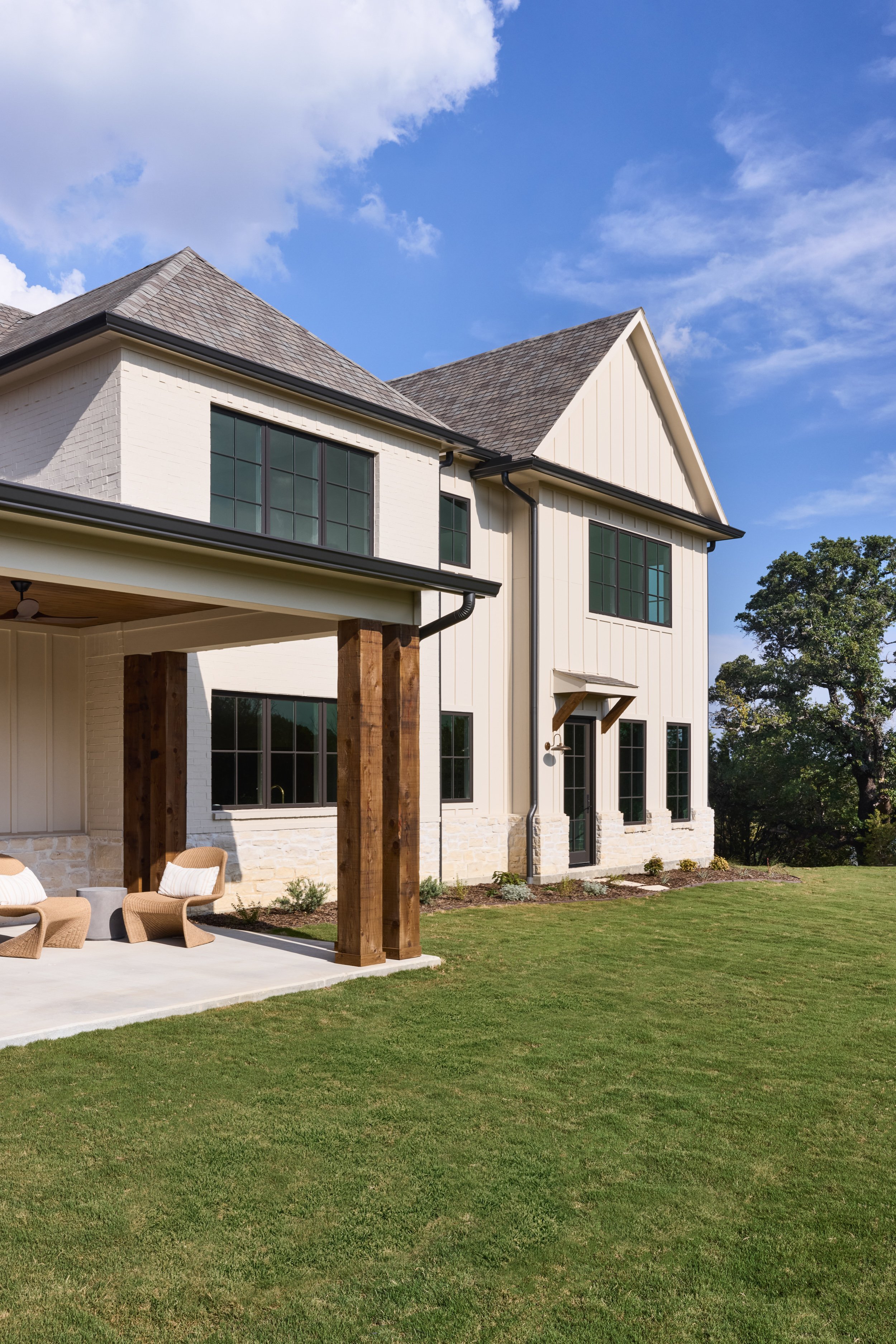 HSH_Aledo_River_Residence_341_Edit.jpg