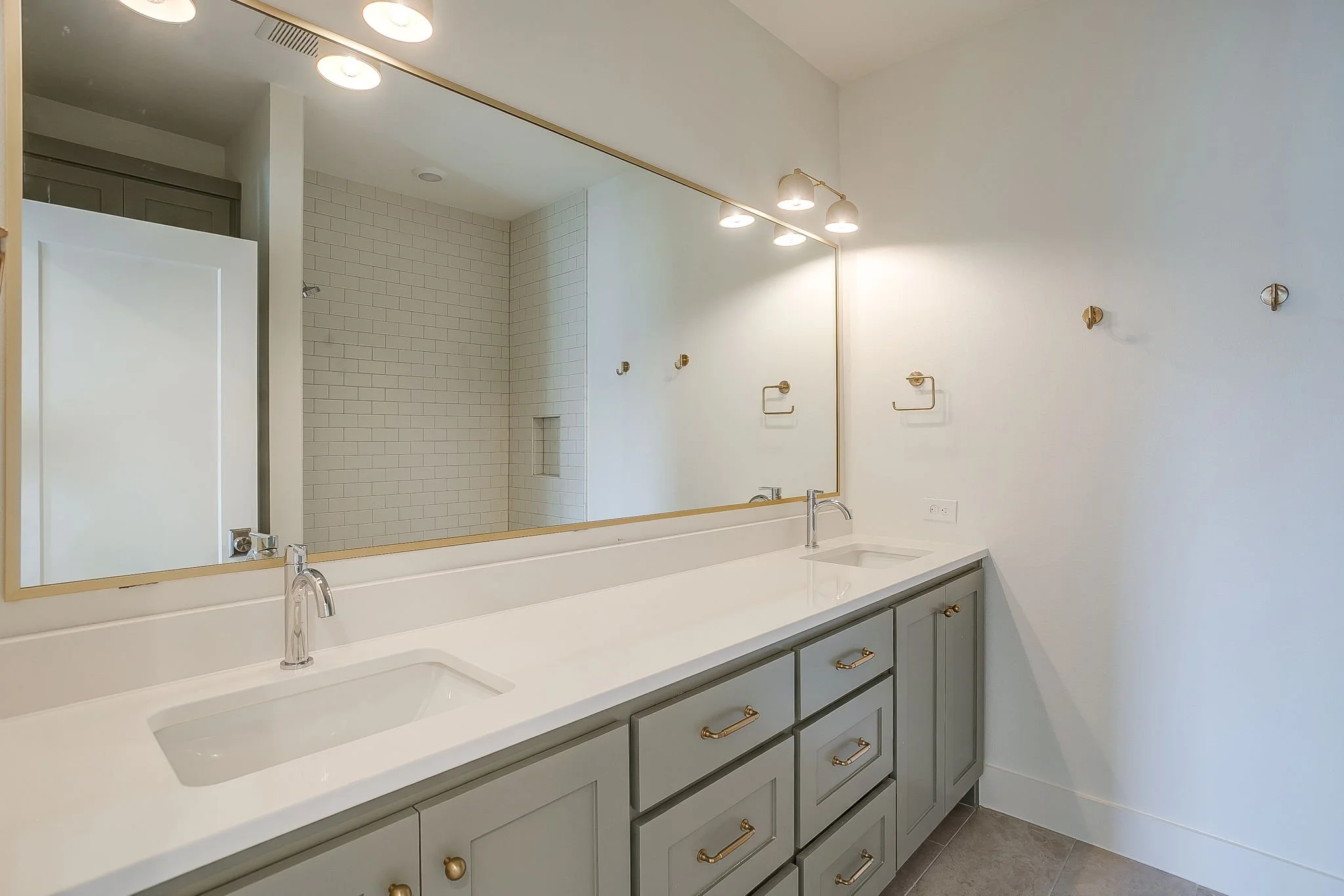13841 Carnegie Dr (49 of 58).jpg