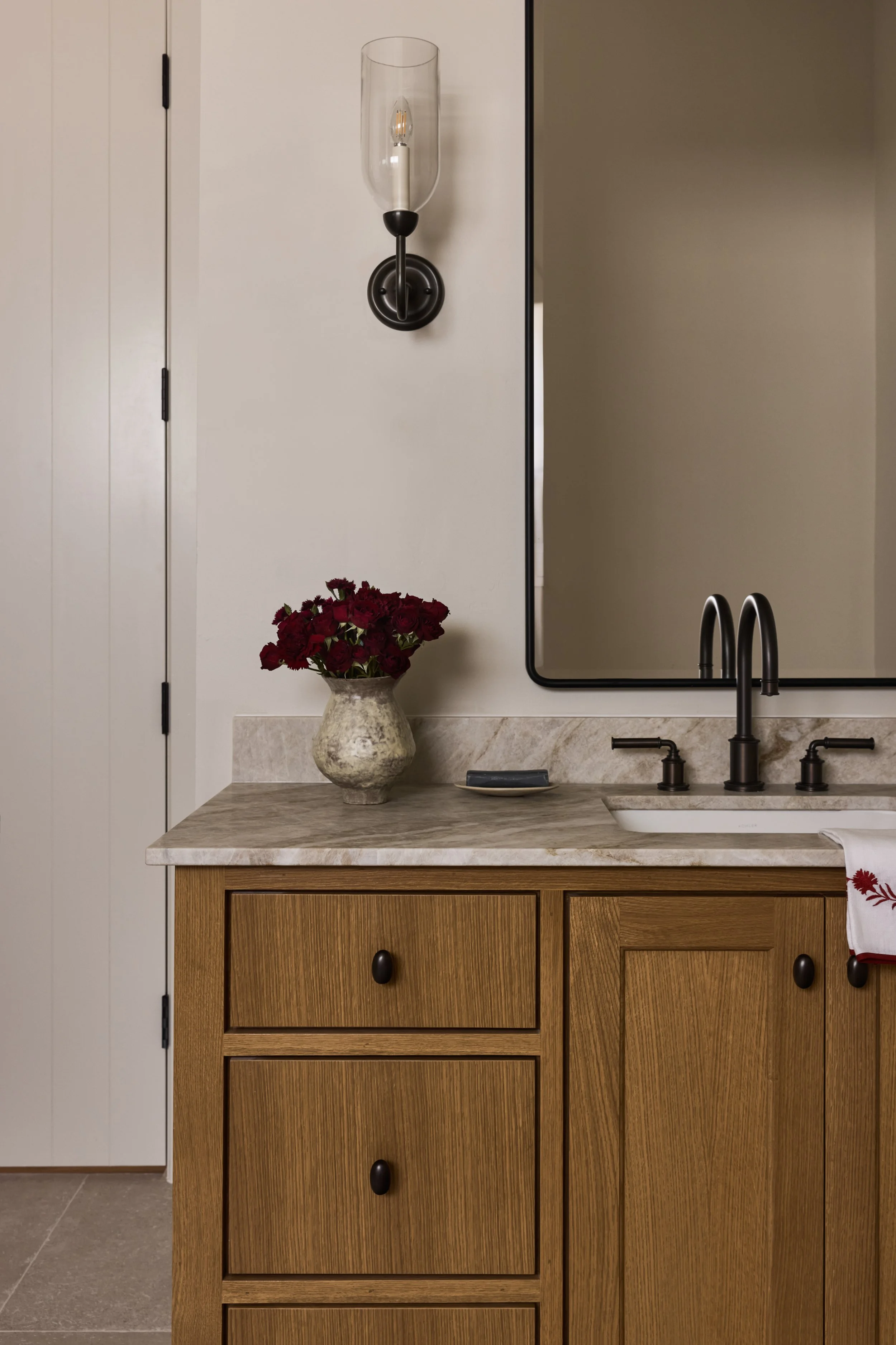 HSH_Aledo_River_Residence_214_Edit.jpg