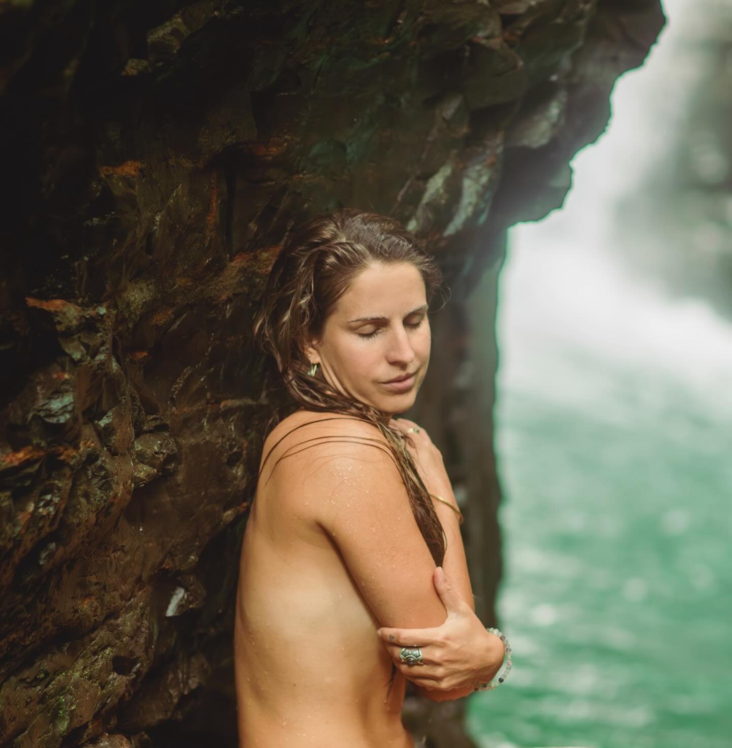 Come and join us -May 26th - 31st- in the glorious valley of the Diamant&eacute; Falls- Costa Rica 🌊 for 6 days and 5 nights we will be immersed in and surrounded by the healing power &amp; beauty of NATURE🍃

Sometimes we don&rsquo;t know what we n