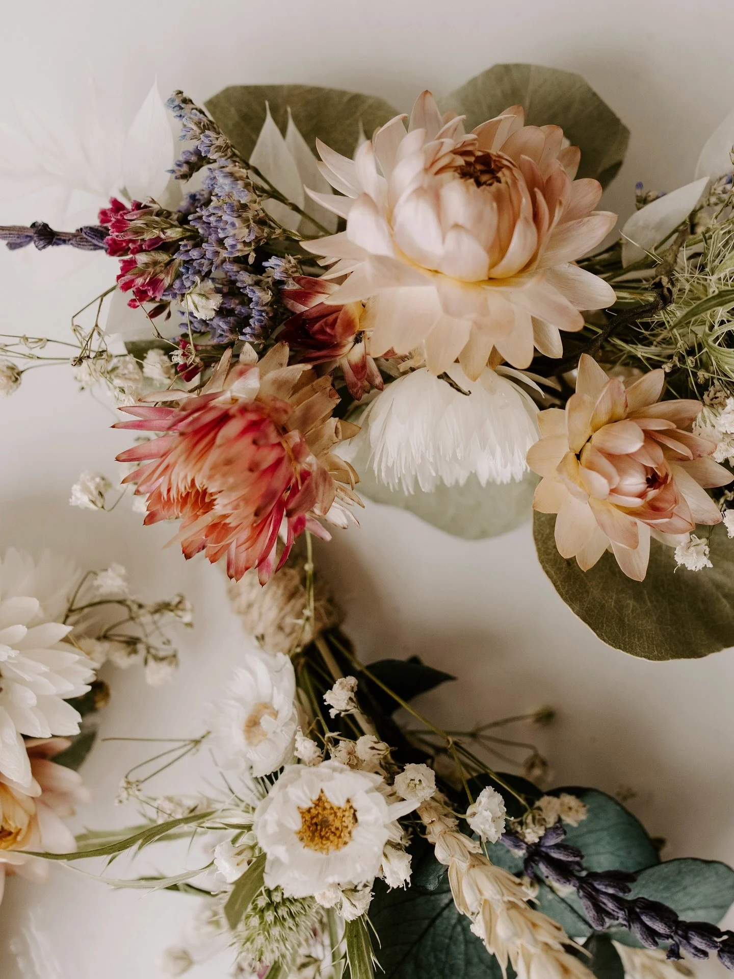 // D E N I Z &amp;  L O R N A 

These lovely humans got married last Saturday at @folkertonmill in Scotland and it was the loveliest of days.

Their 5 photos:

1) Tree planting - the geographers in us couldn&rsquo;t refuse the opportunity to plant a 