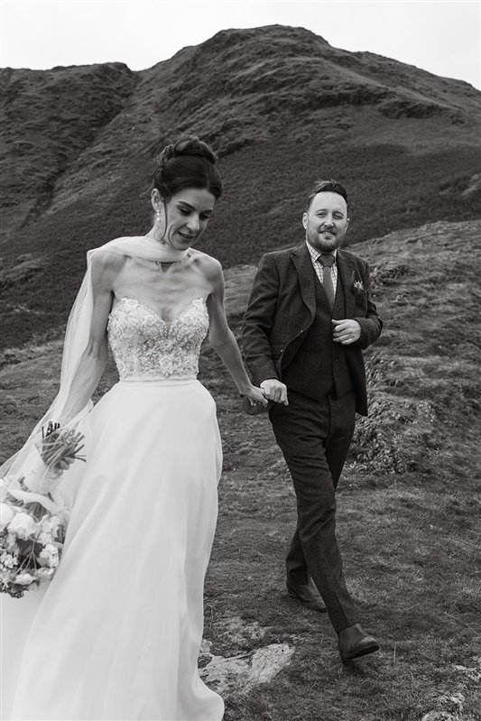 Lake district elopement - fleetwith pike wedding101.jpg
