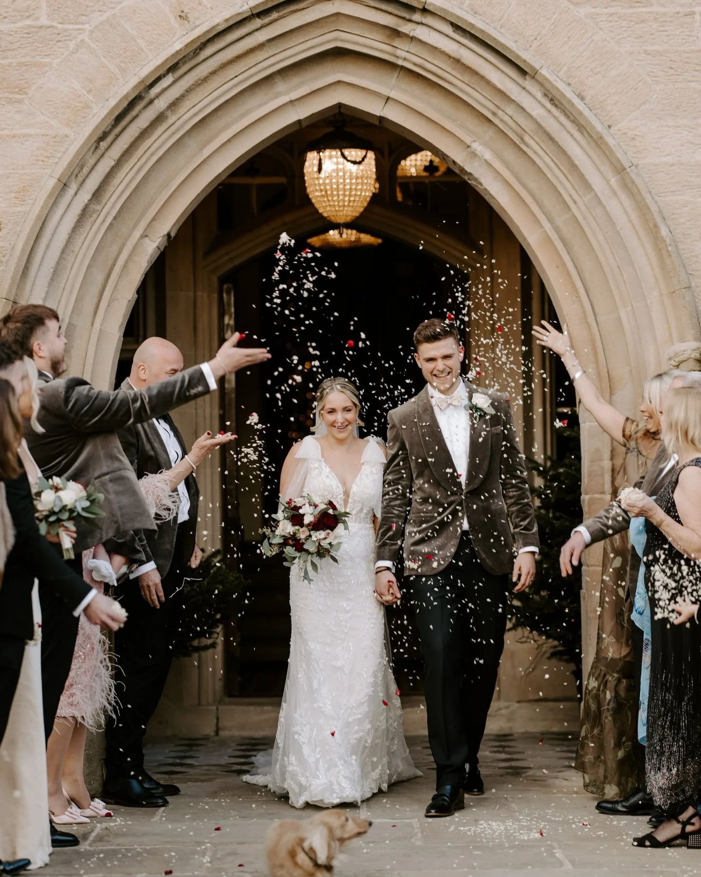 // H O L L Y &amp;  O L L Y 

The last wedding of 2025 and it was a belter. My first time at @wenningtonhall and it did not disappoint. It was the most perfect December day with the most beautiful sunset. 

112 of their friends and family bringing al