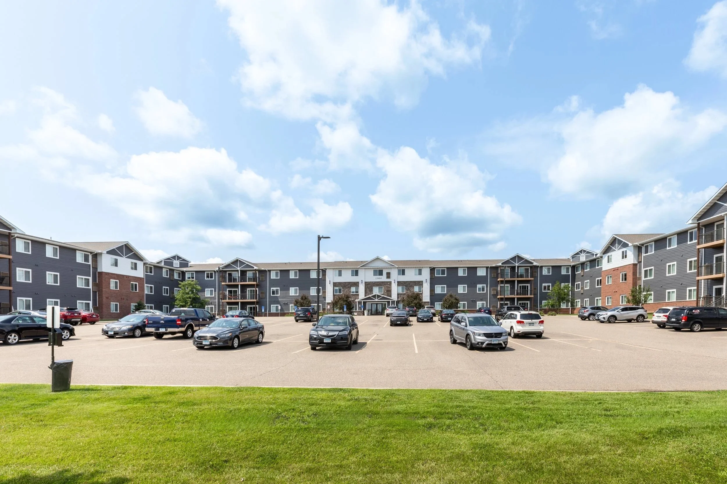 EMBERWOOD APARTMENT HOMES