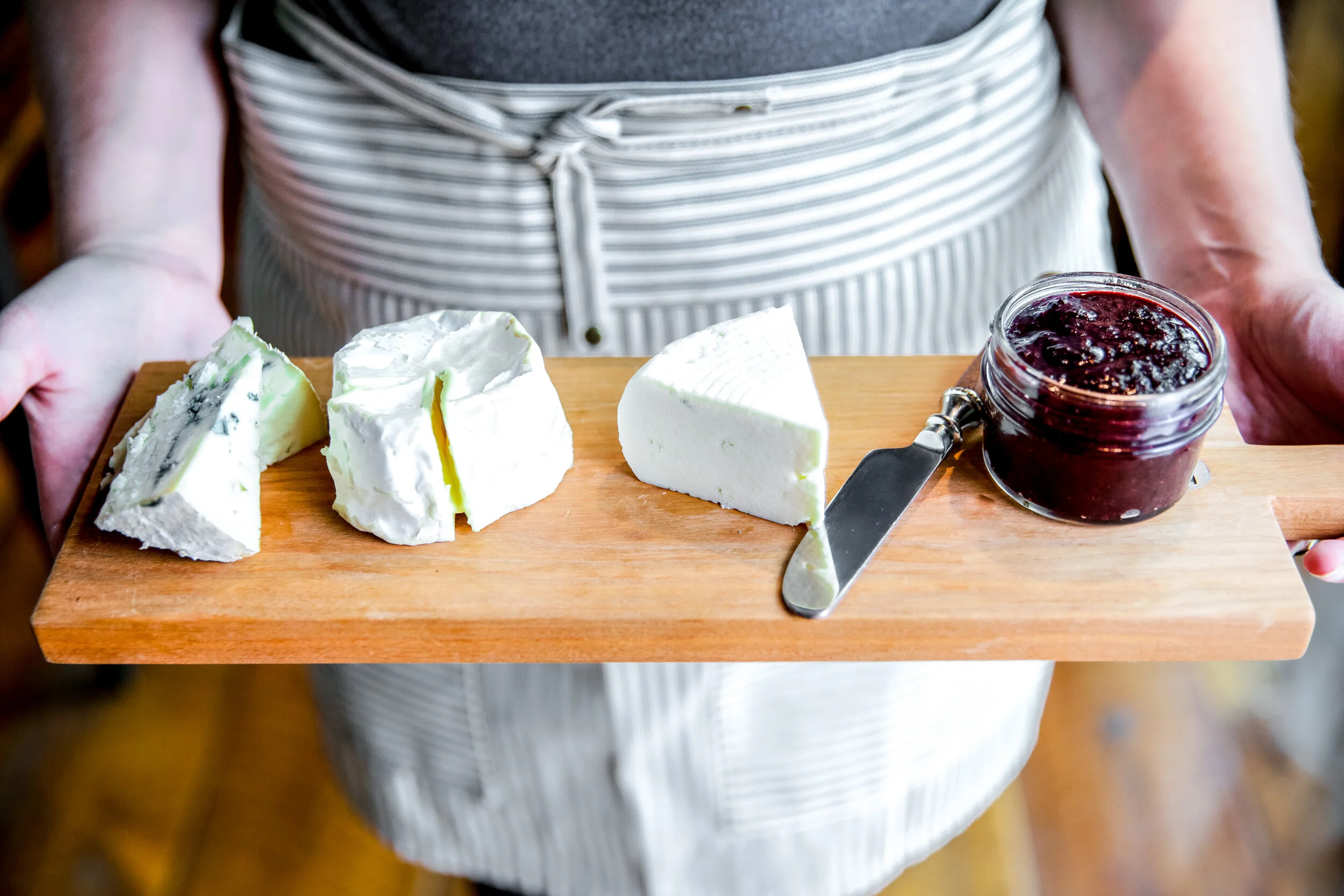 CheeseBoard_Holding (1 of 1).JPG