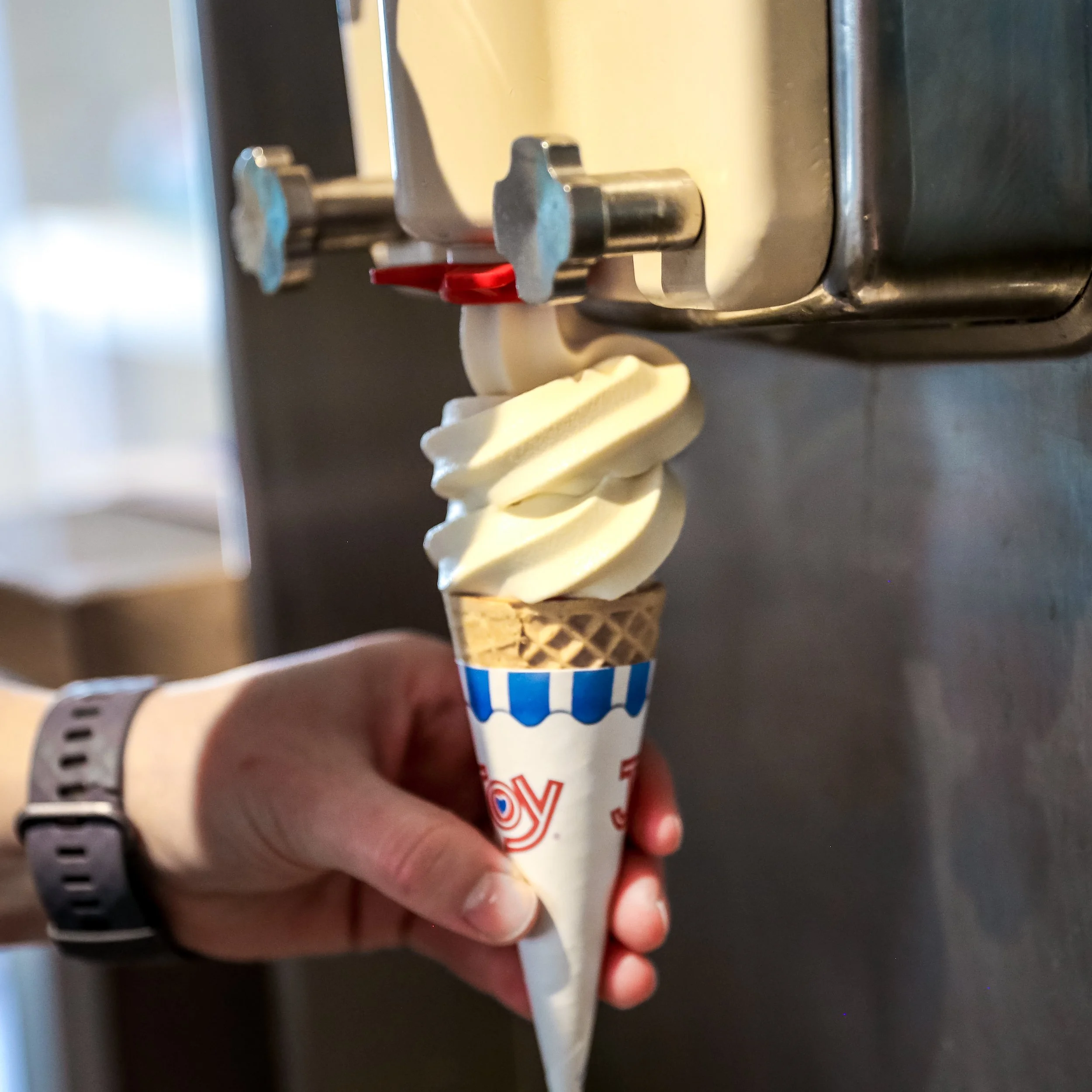 LuLuIceCream_HiRes (58 of 101).JPG