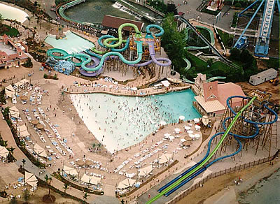  A nice view of the waterpark, named Hurricane Harbor, after its opening at the end of May 2000. 