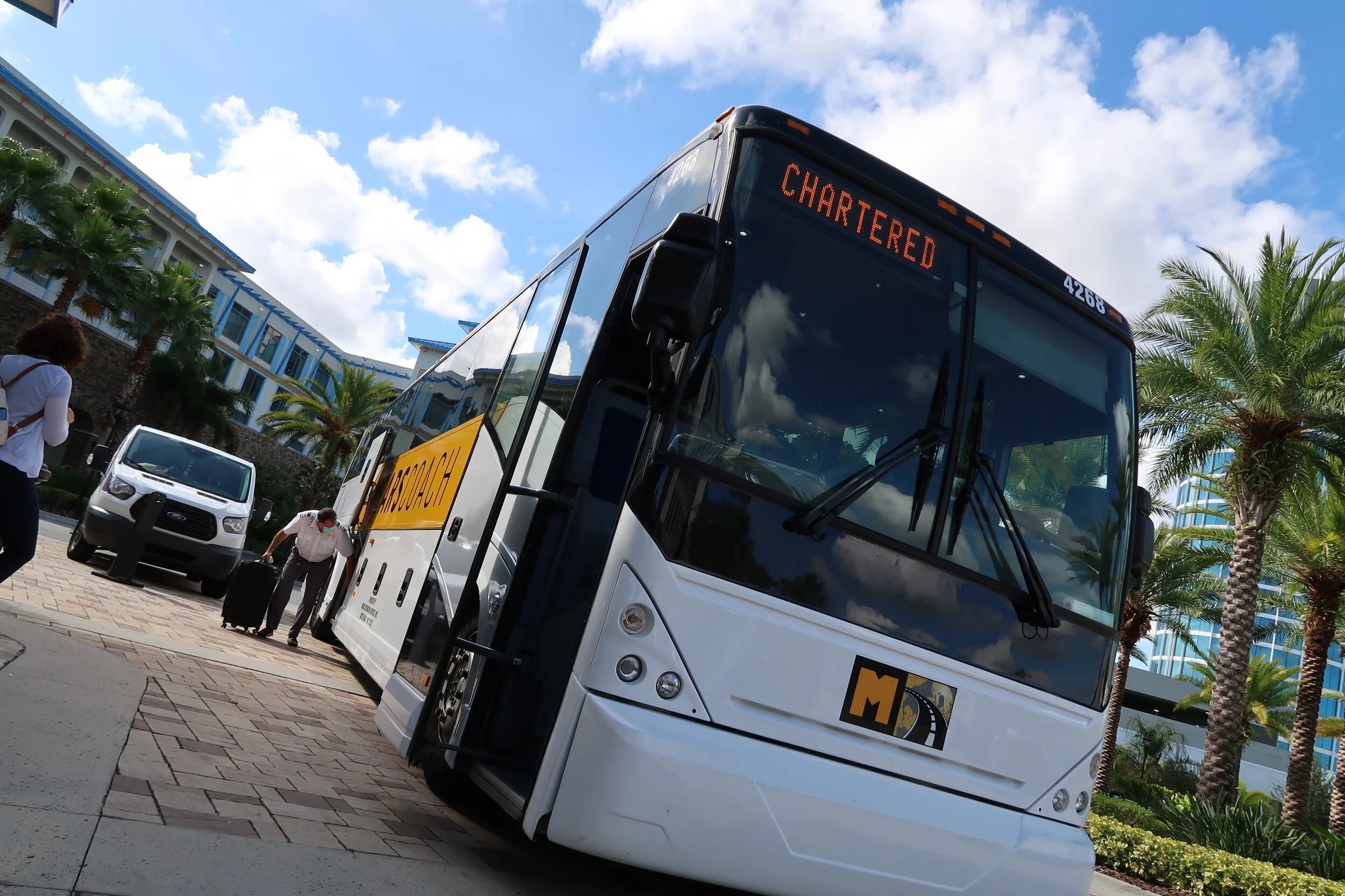 Everything You Need to Know About Universal's Superstar Shuttle!