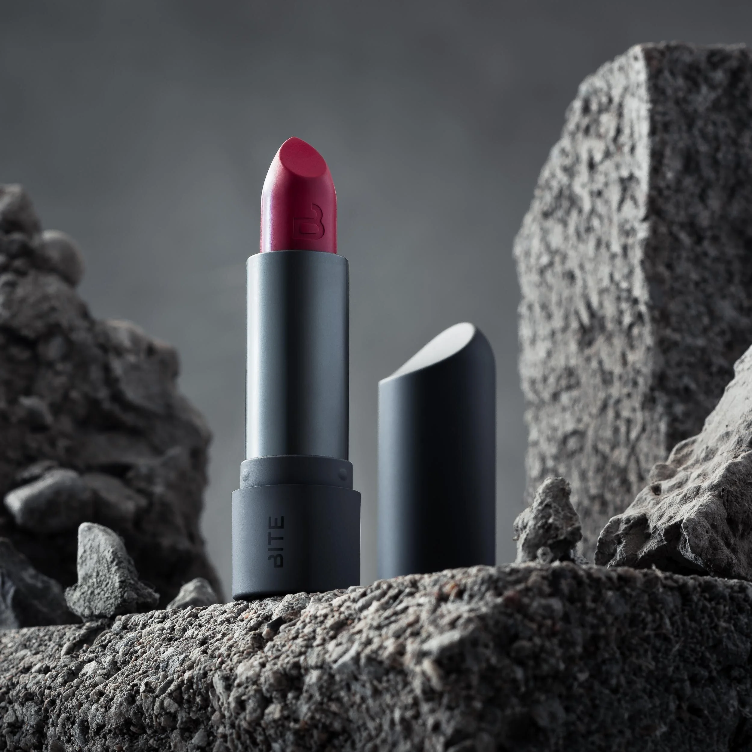 Lipstick19975-Edit.jpg