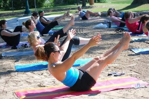 Yogadevotion class outside with Cindy Senarighi
