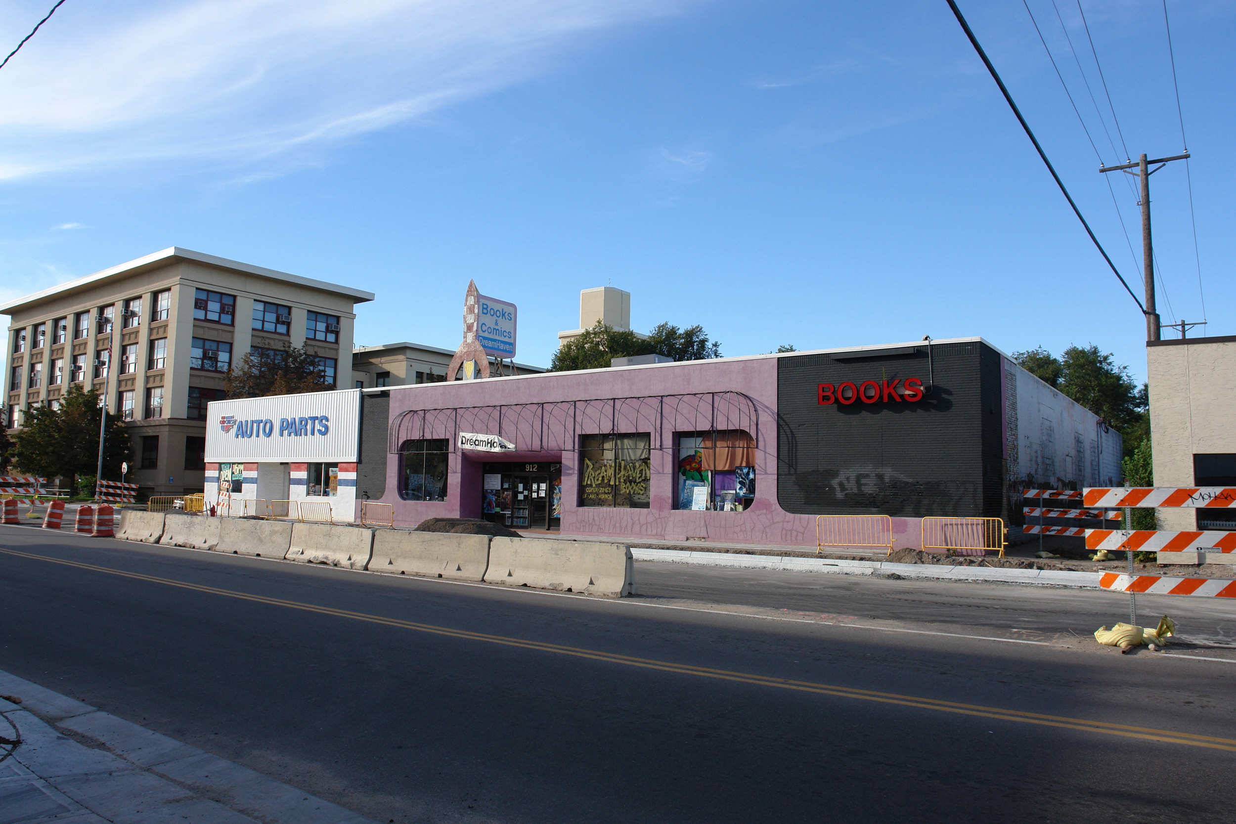 Pre-construction facade of 912 West Lake location (current location) 