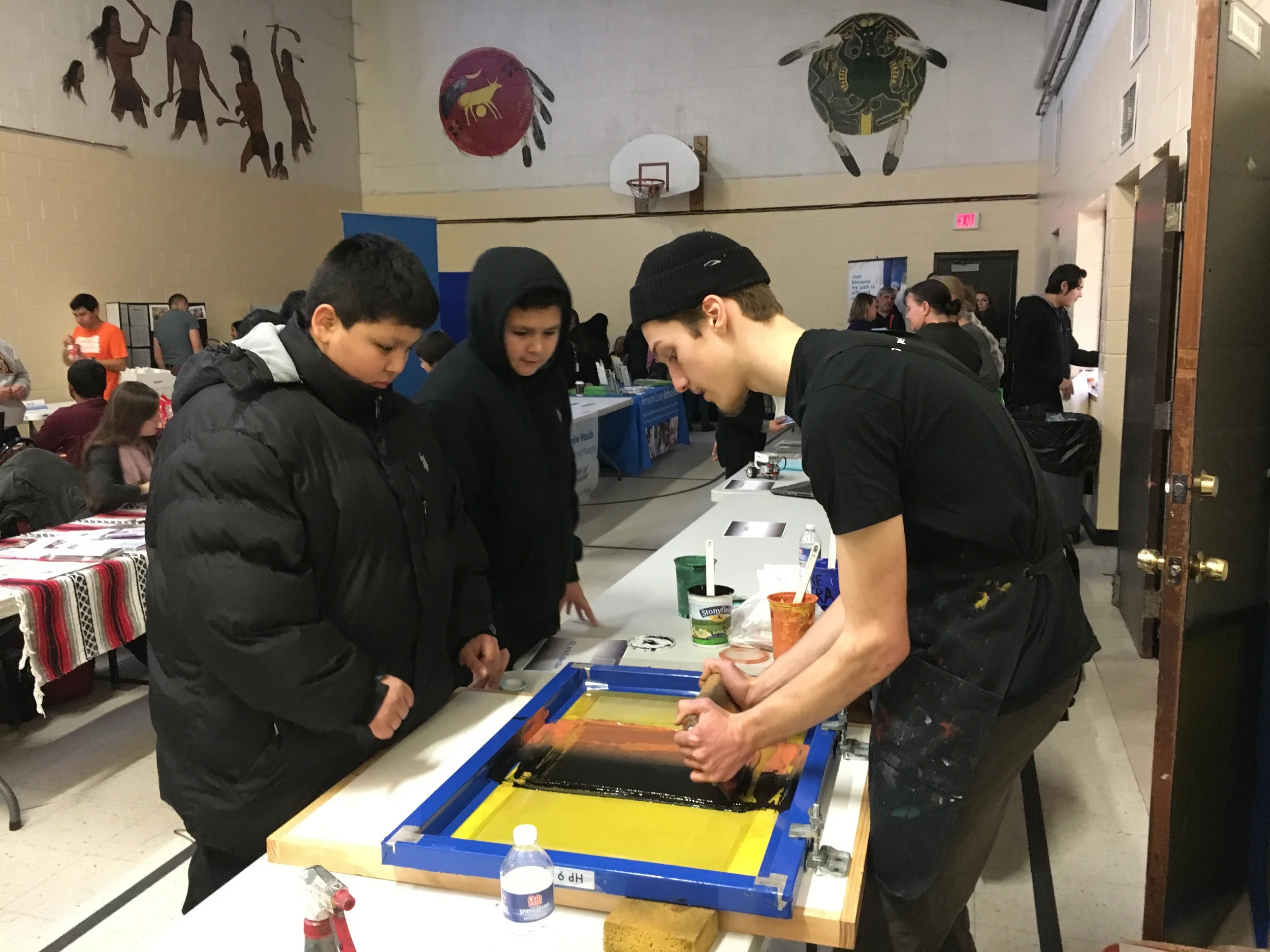 Screenprinting at Little Earth student choice day