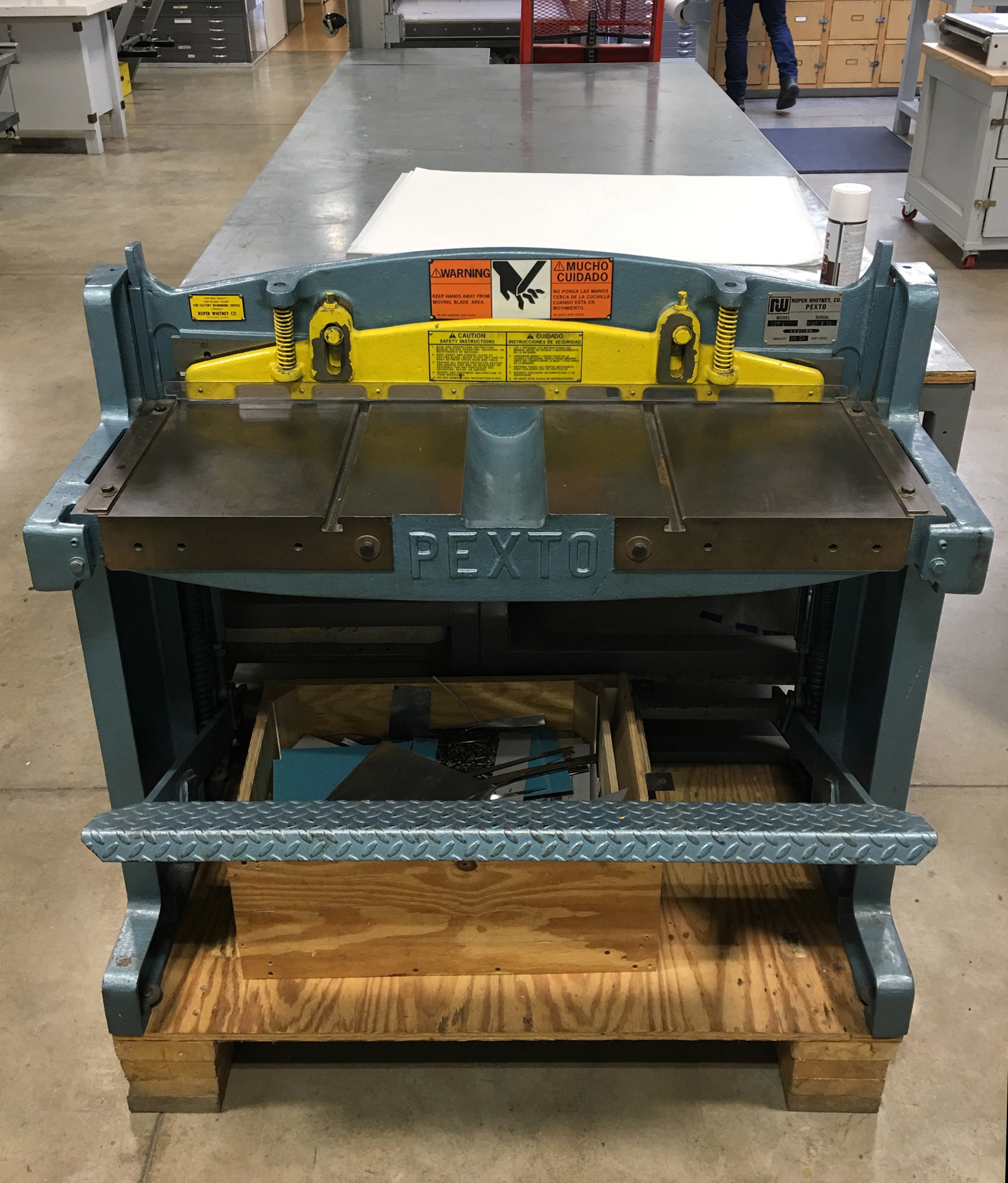 Plate shear