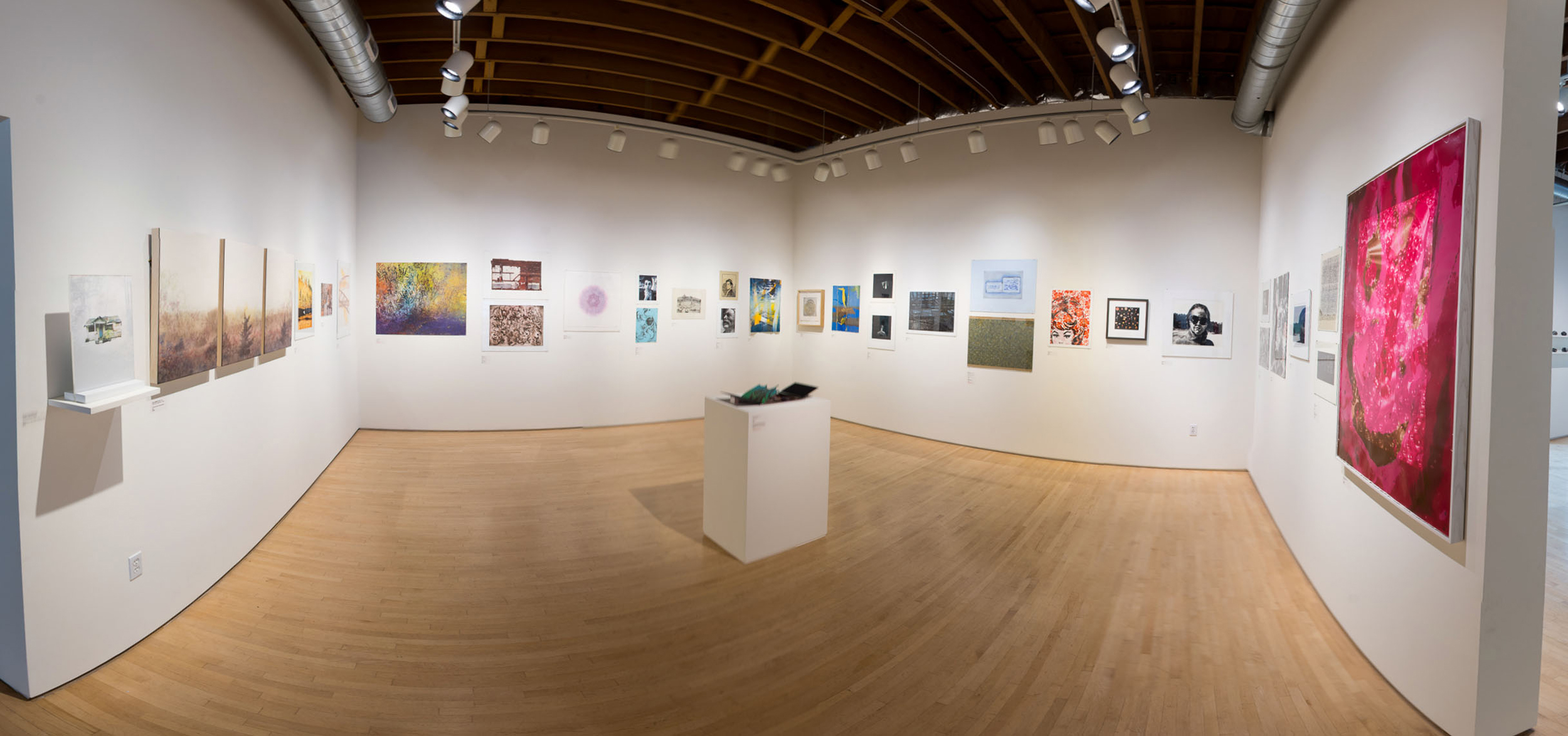 Highpoint Printmaking
Stand Out Prints Exhibit
180927a0445.JPG