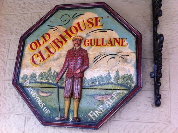 2013openmuirfieldgullaneoldclubsign.jpg