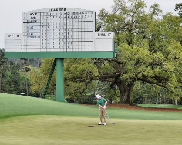 2014mastersdcp18greenputt.jpg