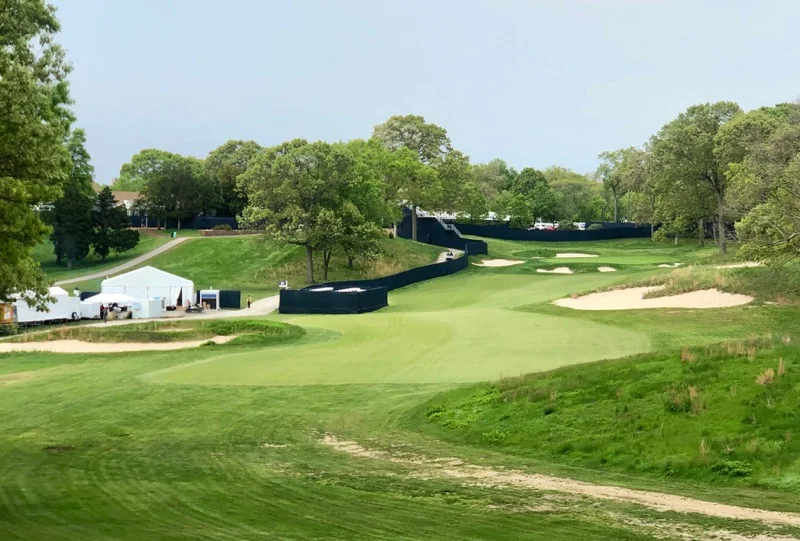 BethpageRed18tee.jpeg