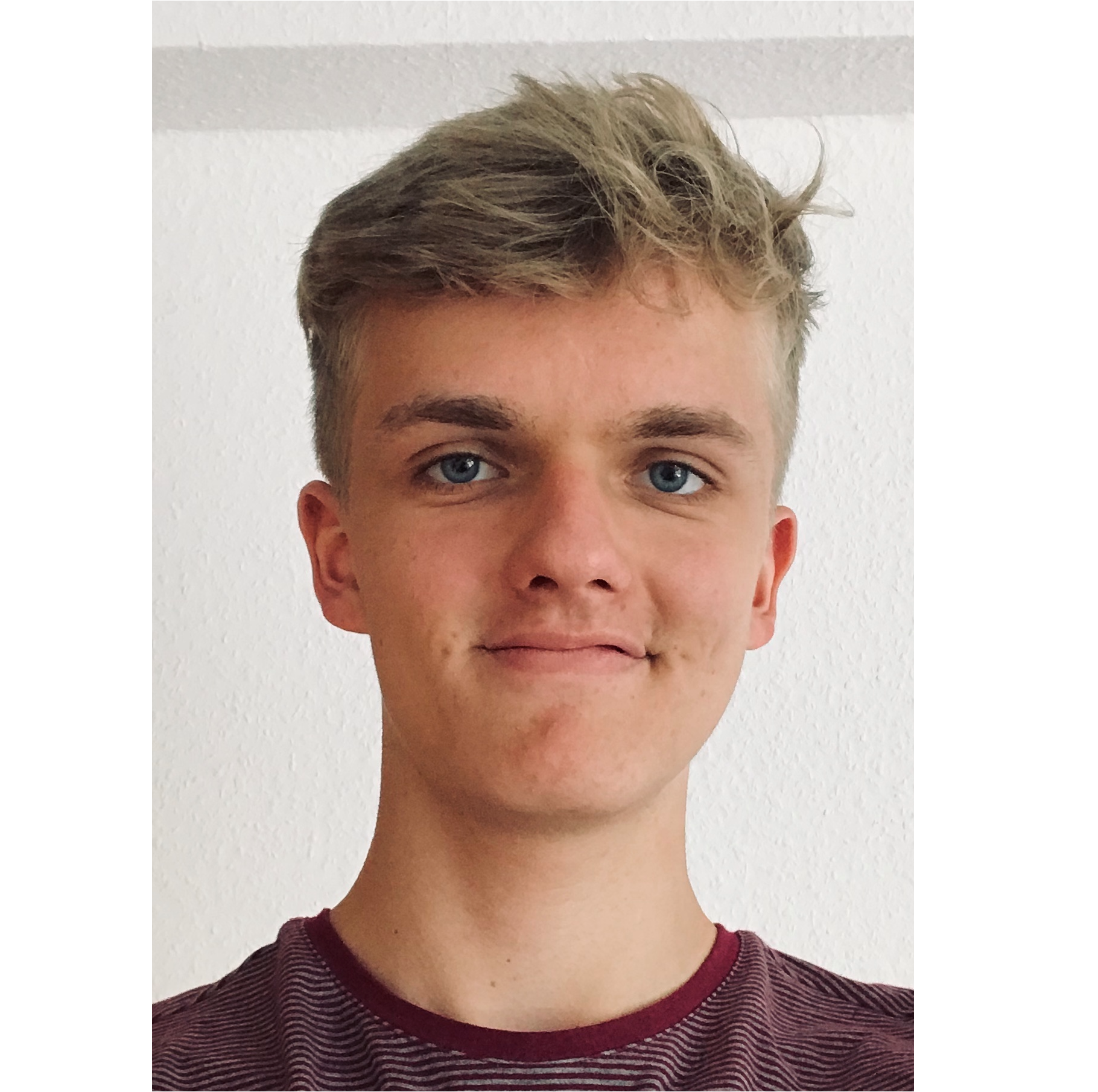 Roman_Kunze_.png
