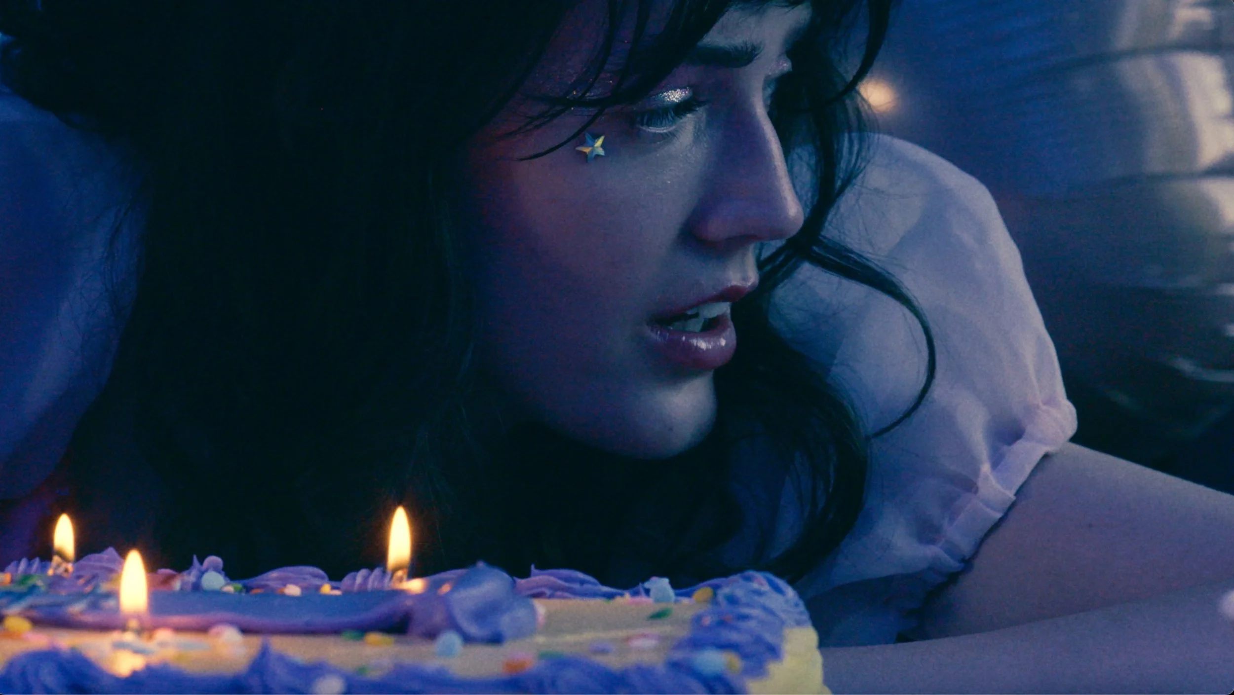 saturn 17 - Chore (Official Music Video)