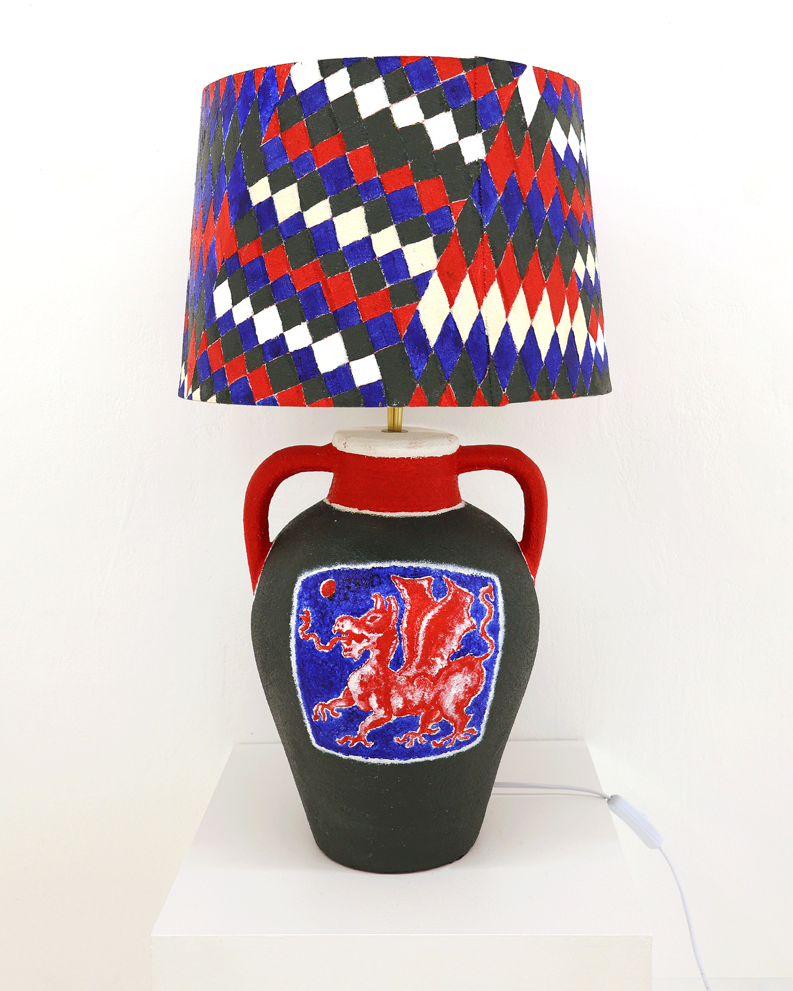 Creed-McTaggart-Back-pain-lamp-70cm-tall,-variable-Synthetic-polymer-on-lamp-2025.gif