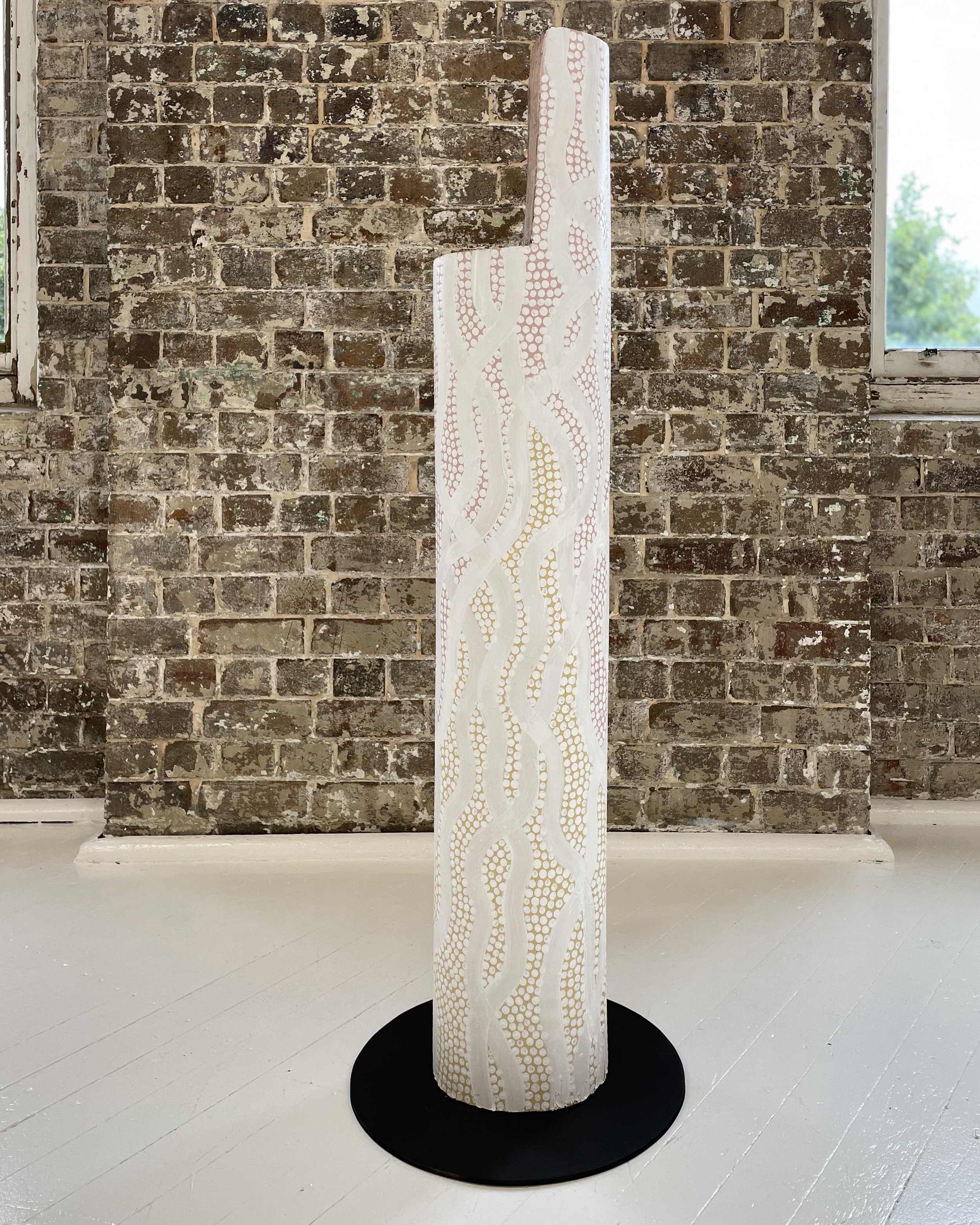 OtisHopeCarey_NgalunggirrMiinggi_Sculpure_135cmtall_ChinaHeights_1.jpg