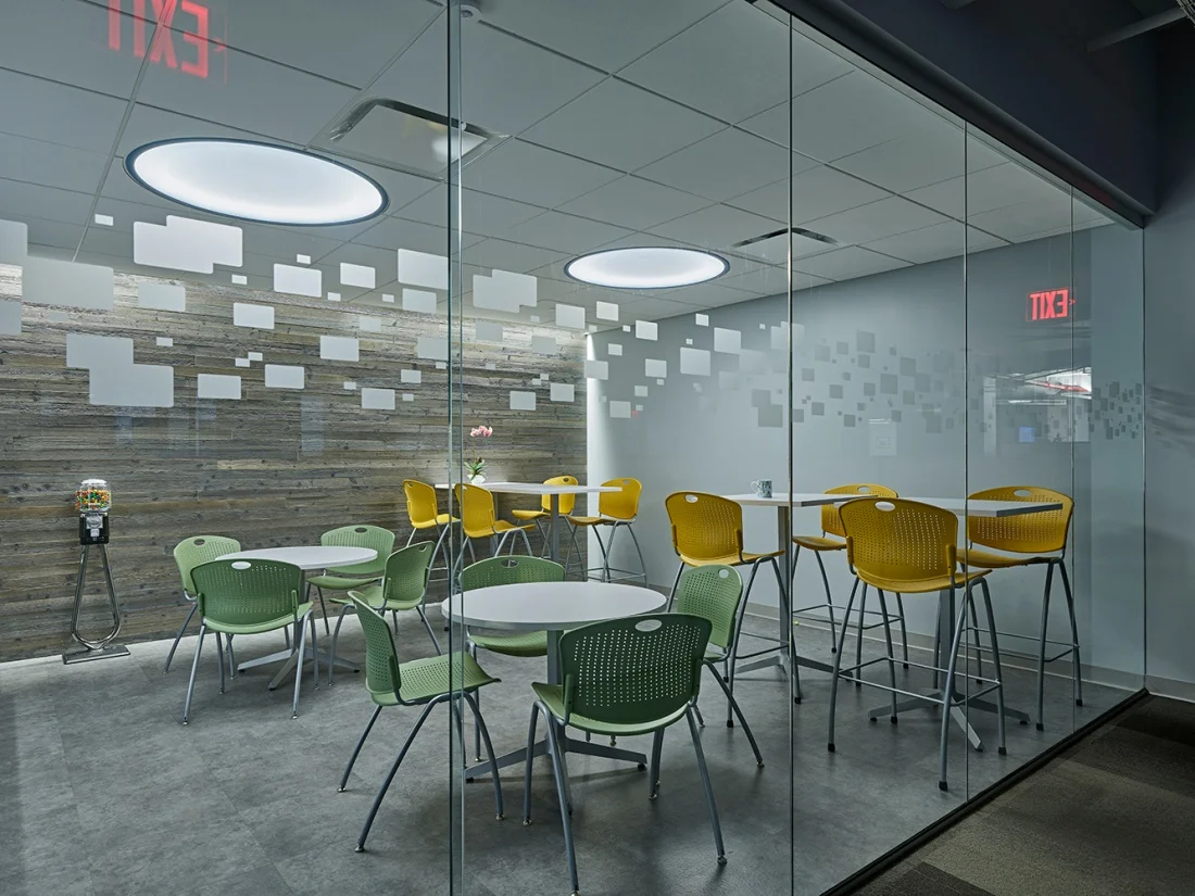 Symmetry-office-lighting-WG-5.jpg