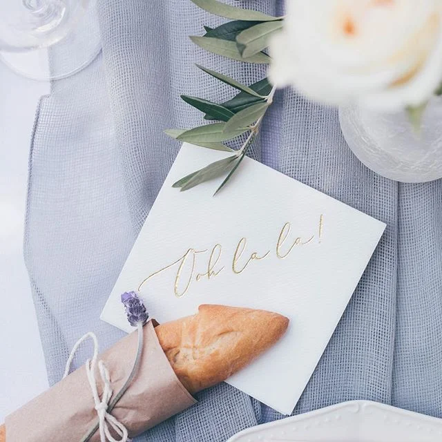 Individually wrapped baguettes and all the ooh la la details! 
Photo | @ashleystreff
Rentals | @premiere_rents
Linen | @latavolalinen