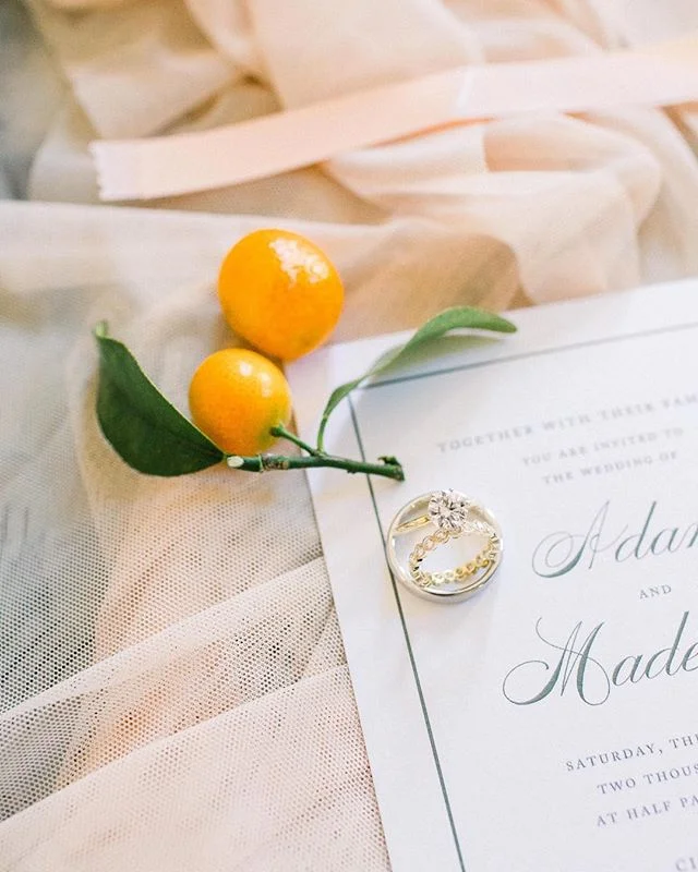 Kumquats hold a special place in Madeleine&rsquo;s heart, and they certainly added a fun pop to the decor on their big day! We LOVE love it when the details are not only beautiful but meaningful. Is there any better way to personalize your wedding? ❤