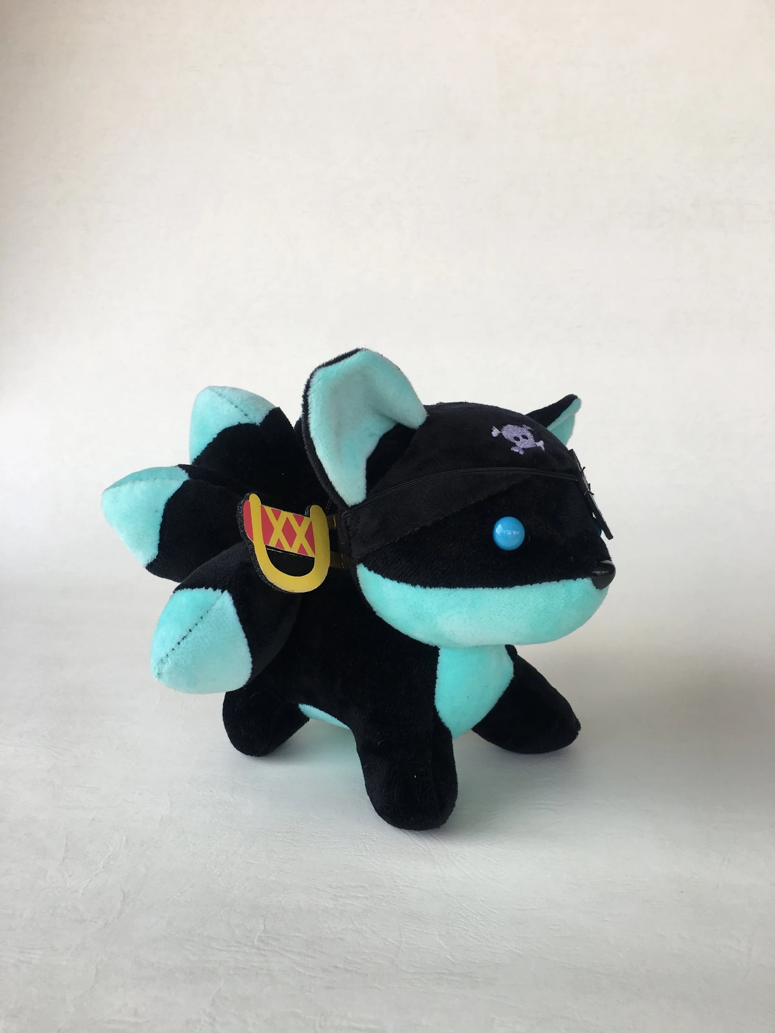 6" Pirate Fox (Black/Teal)