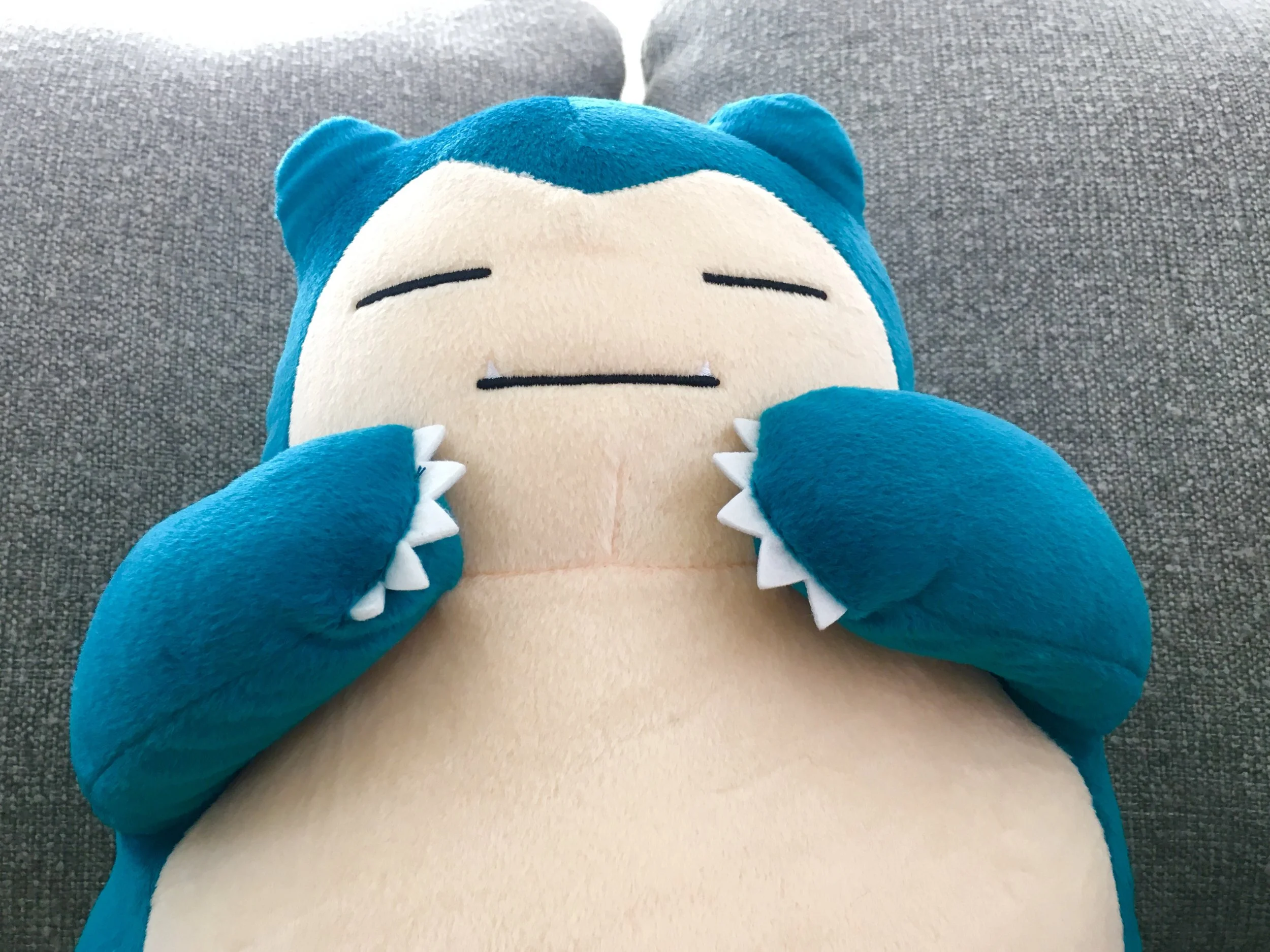 Pokemon Snorlax Dx Plush by Banpresto 15"
