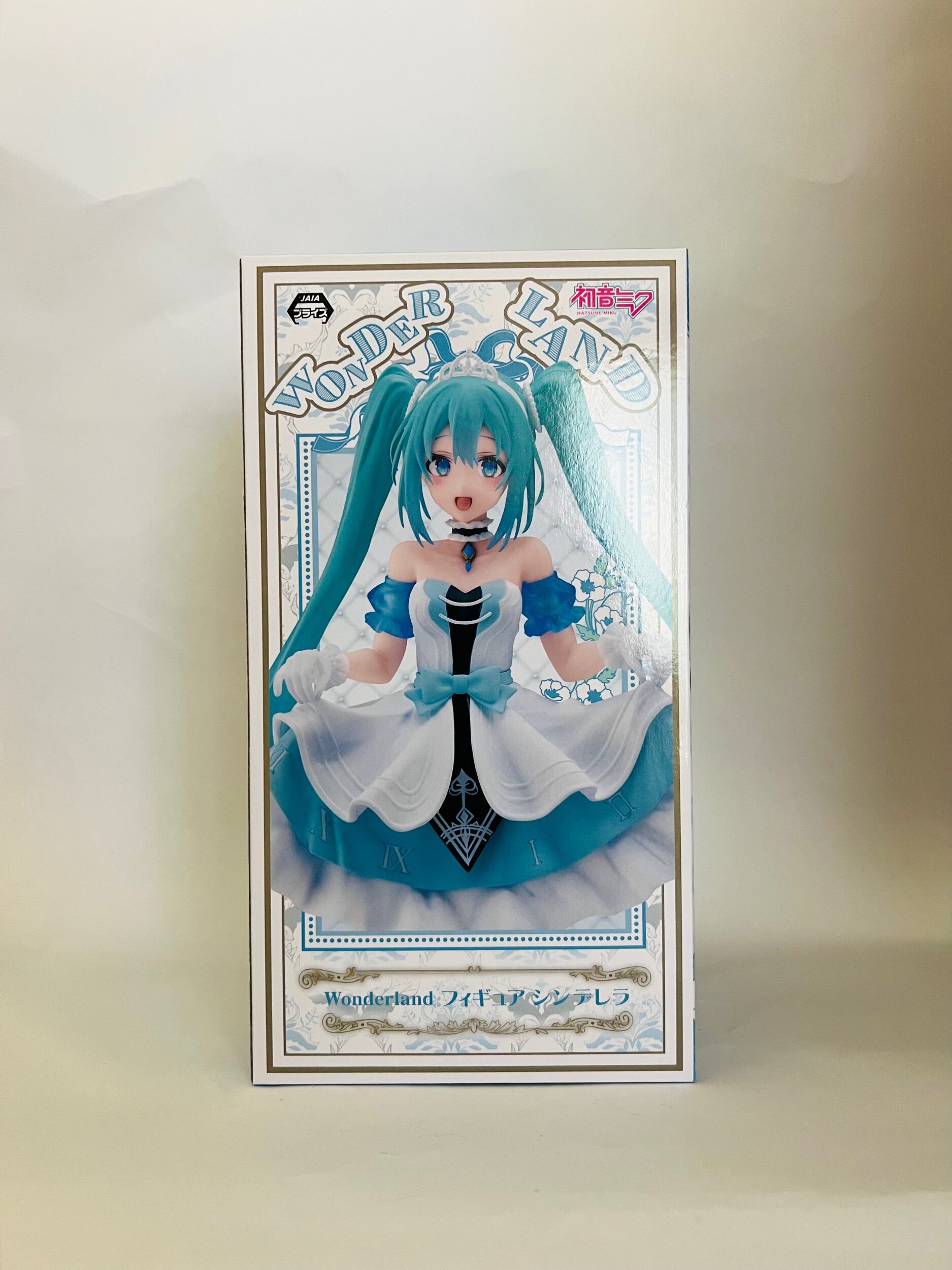 B56AED26-772D-472F-8319-54A57E3F2E12