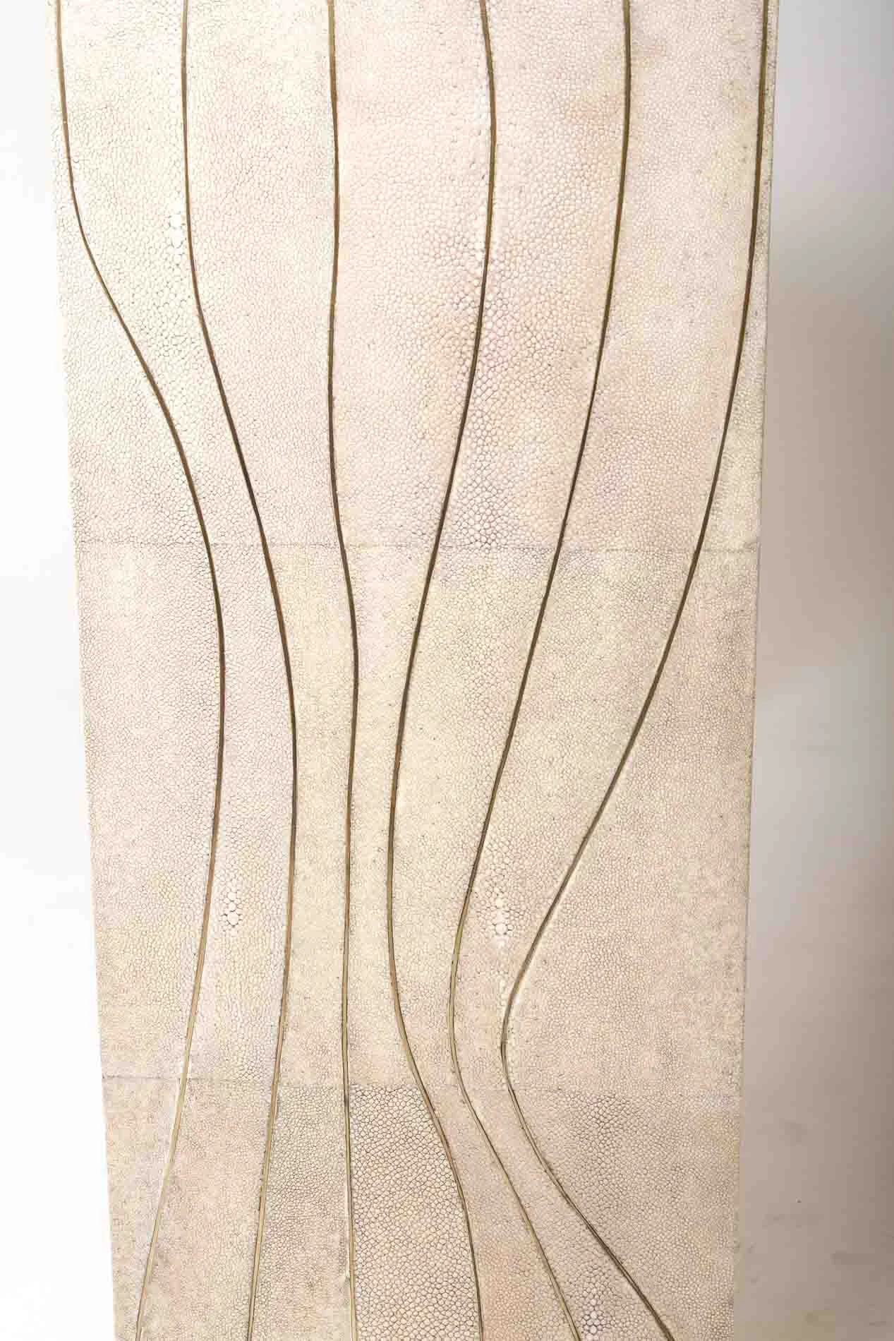 KCON04-D1-V7-Product-shop-Kifu-Paris-Texture-Shagreen-Shell-Interior-Tabletop=Decor-Accesories-Furniture.jpg