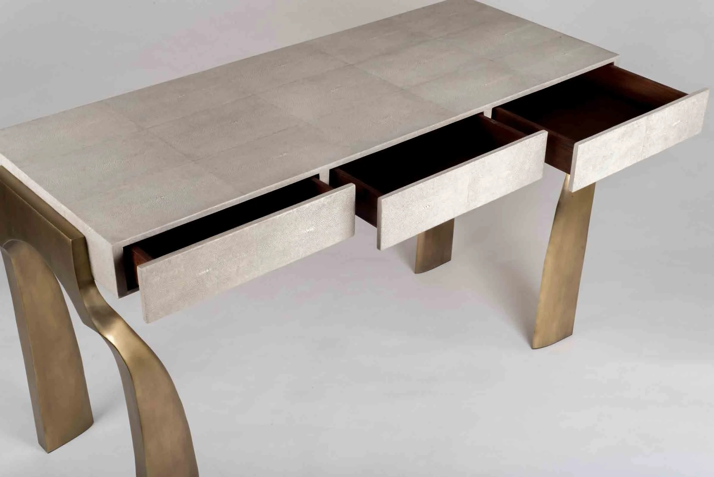 KDK03-D1-V5-Product-shop-Kifu-Paris-Texture-Shagreen-Shell-Interior-Tabletop=Decor-Accesories-Furniture.jpg