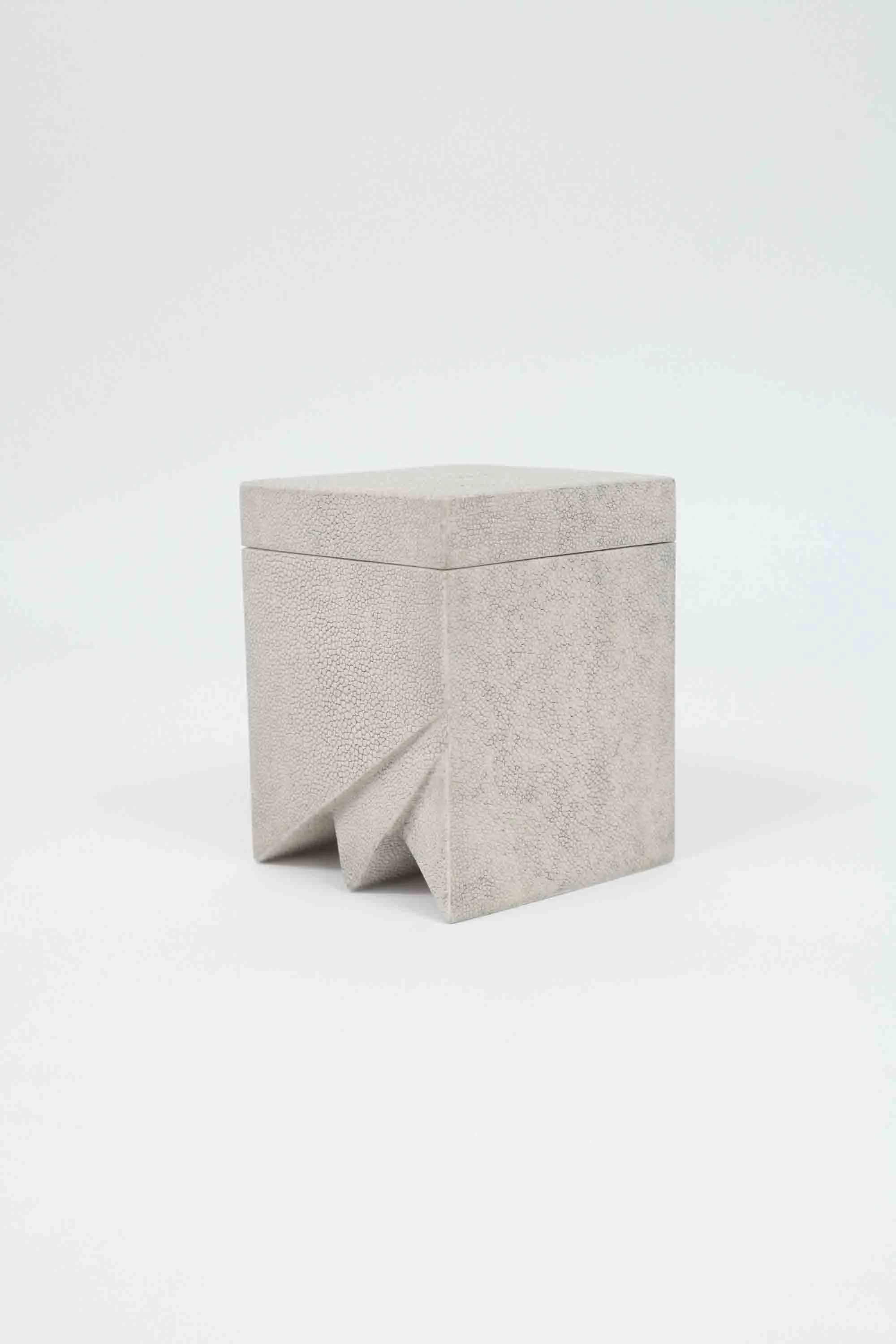 KB20-D1 v3-Product-shop-Kifu-Paris-Texture-Shagreen-Shell-Interior-Tabletop=Decor-Accesories-Furniture.jpg