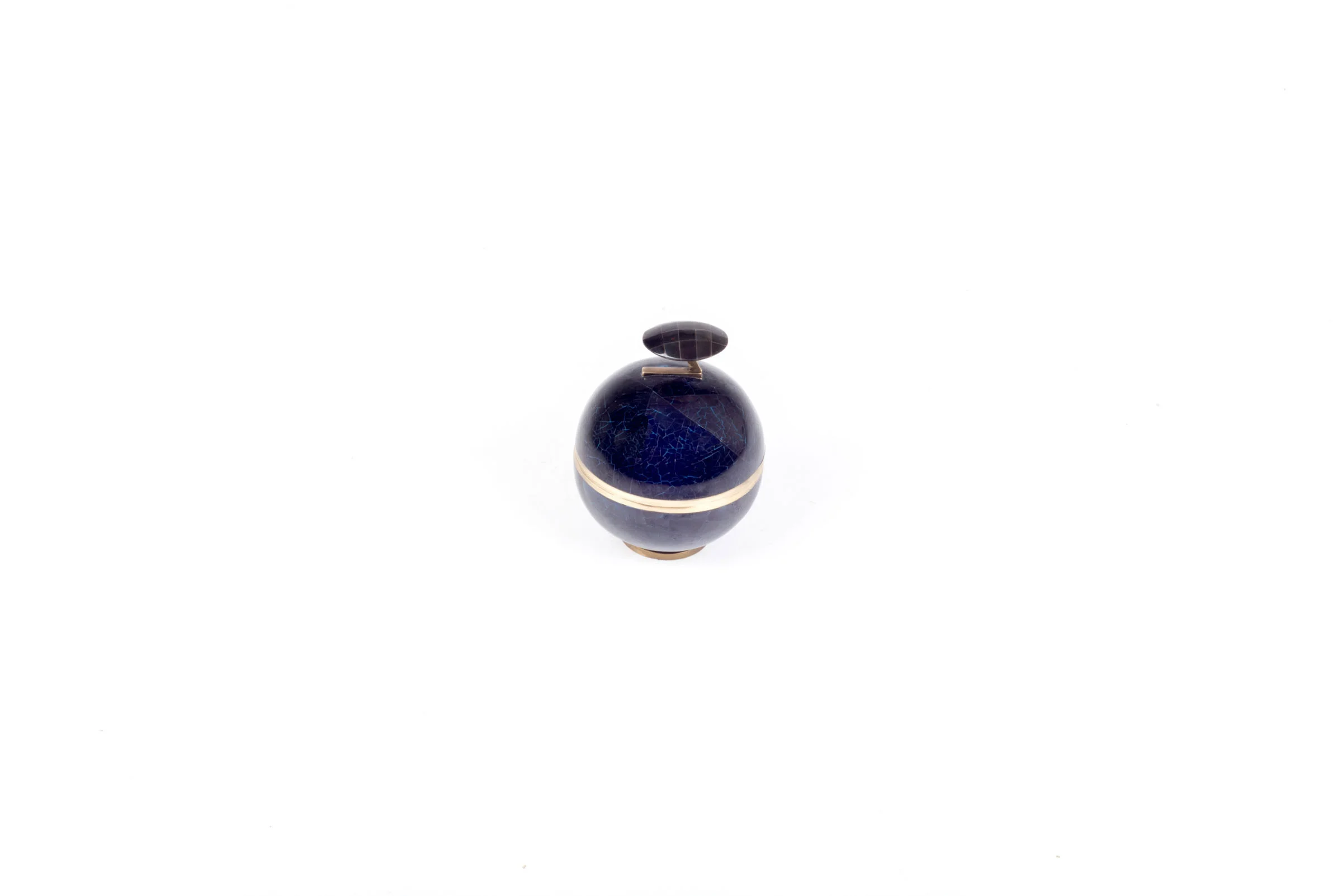 KBW01S-L25-V4-Product-shop-Kifu-Paris-Texture-Shagreen-Shell-Interior-Tabletop=Decor-Accesories-Furniture.jpg