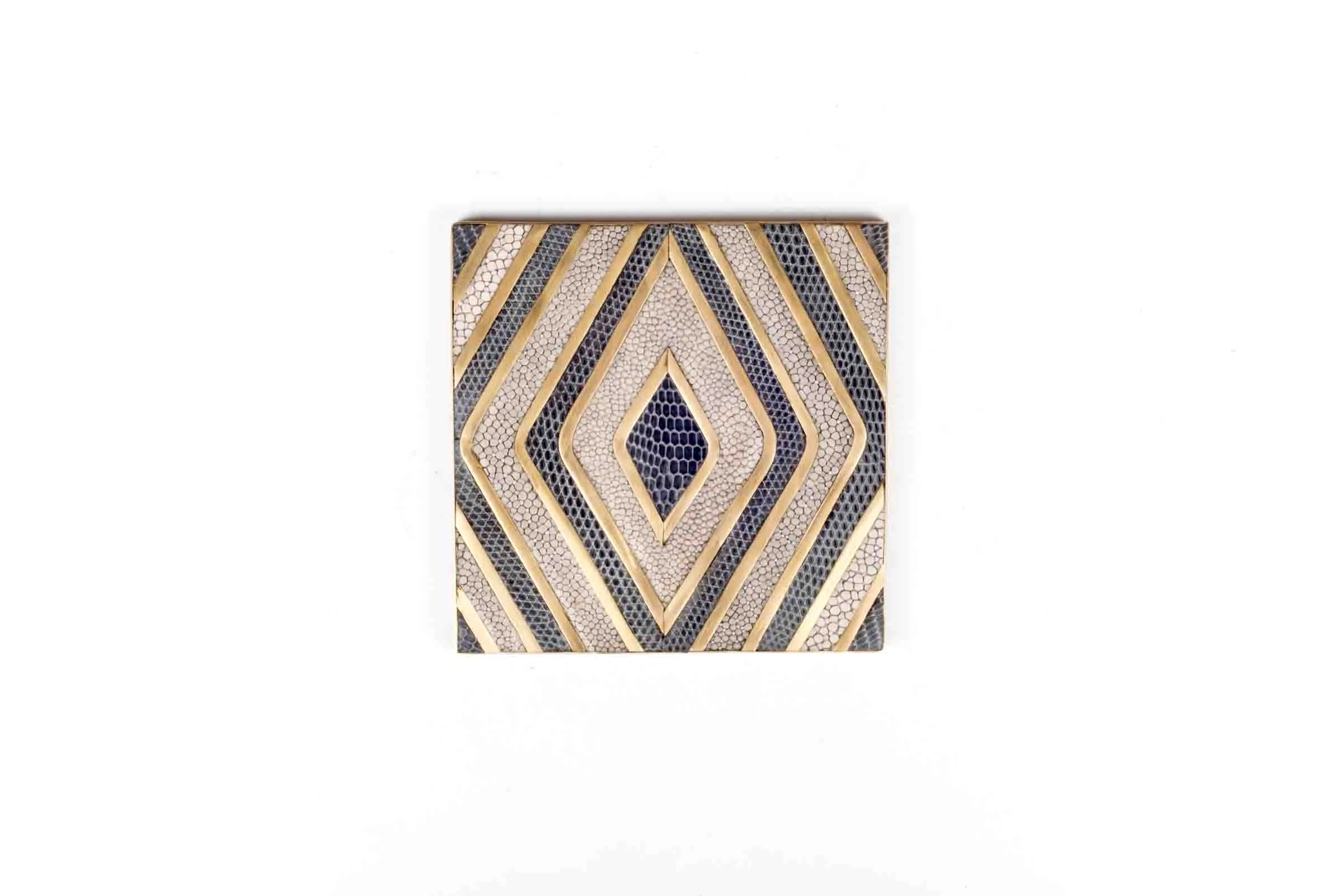 KCO03-D1-TL13-V1-Product-shop-Kifu-Paris-Texture-Shagreen-Shell-Interior-Tabletop=Decor-Accesories-Furniture.jpg