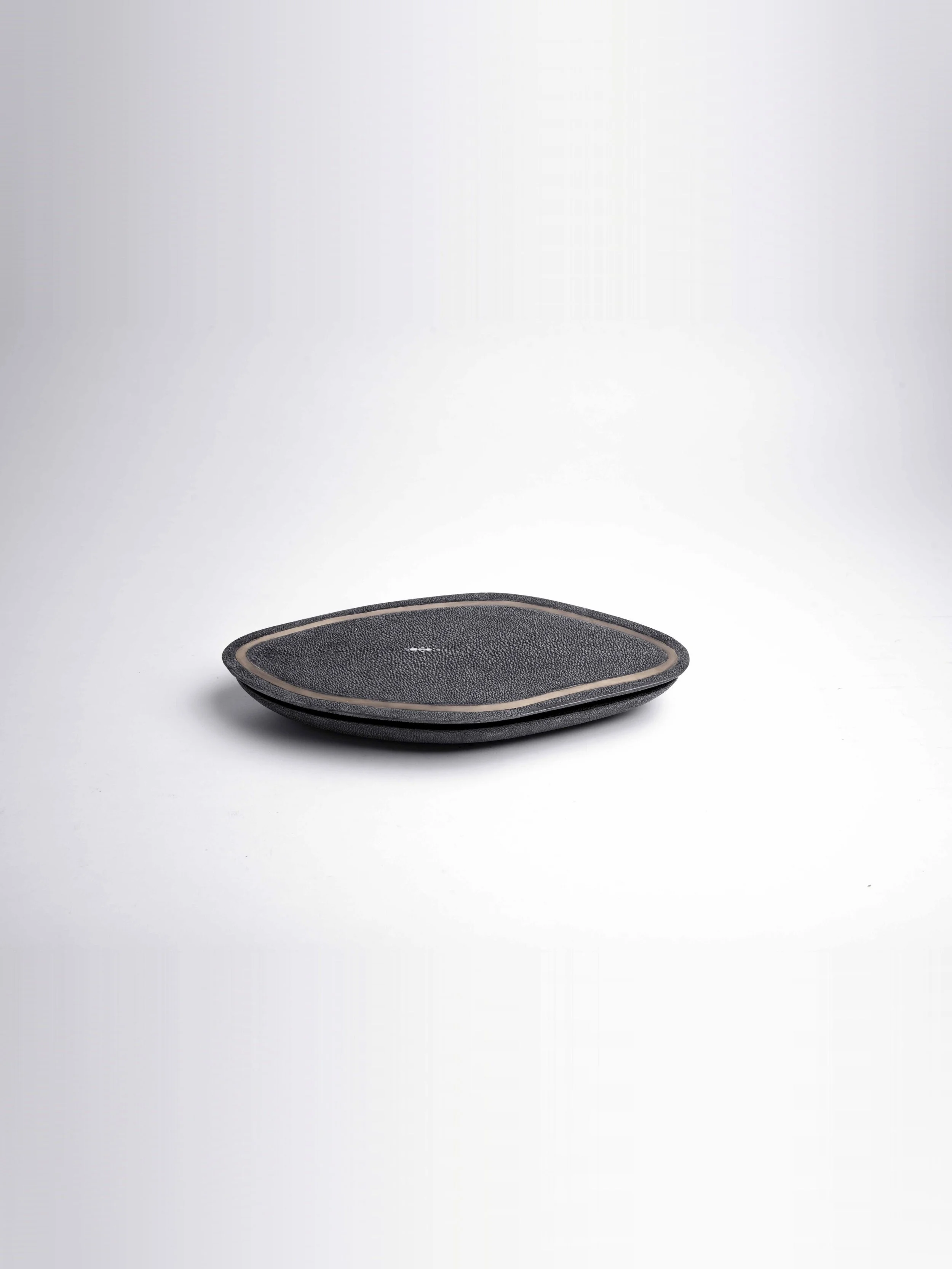 KB30LS-D156-V7-portrait.jpg