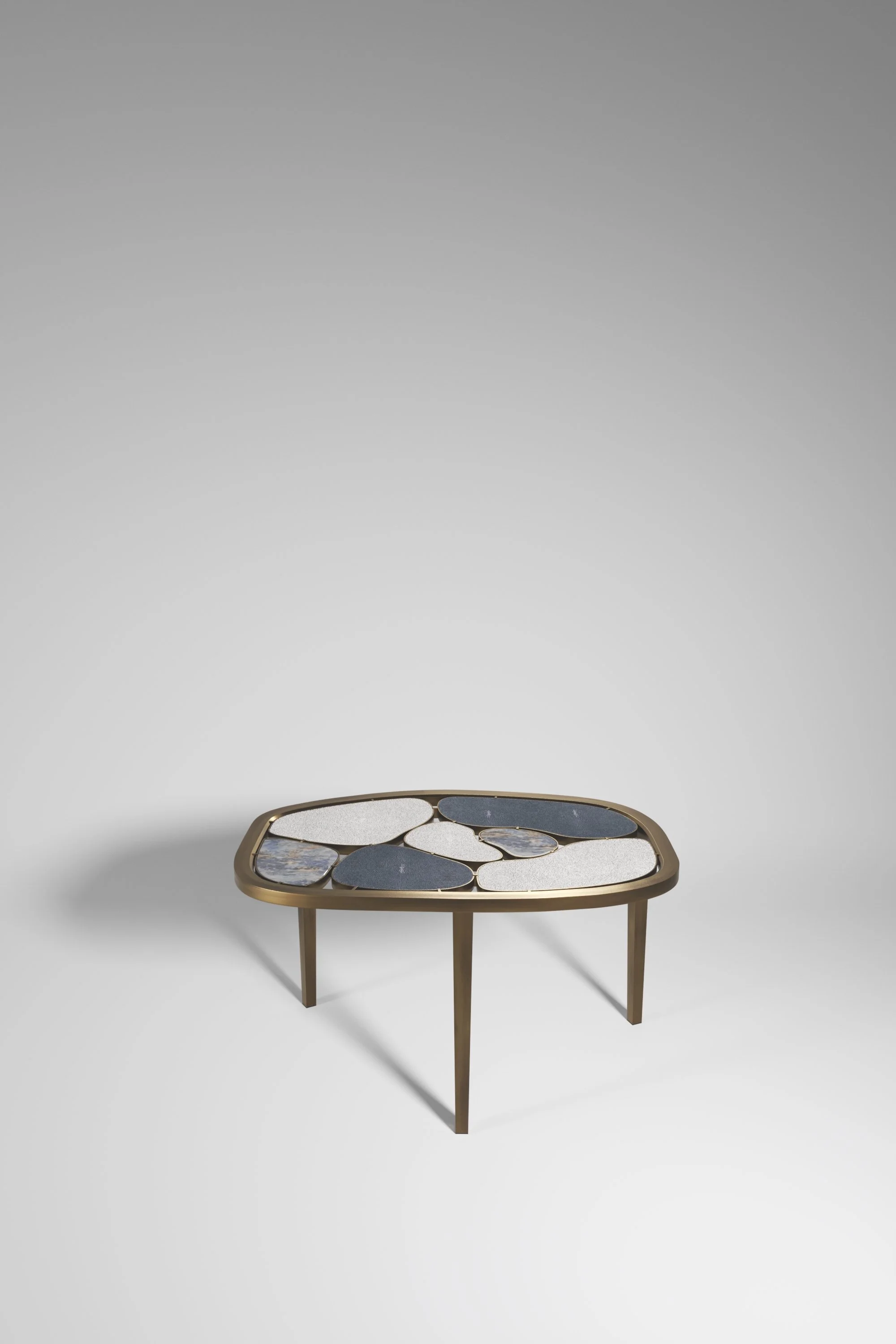 Coffee-Tables_Nesting_LAZU0000.jpg