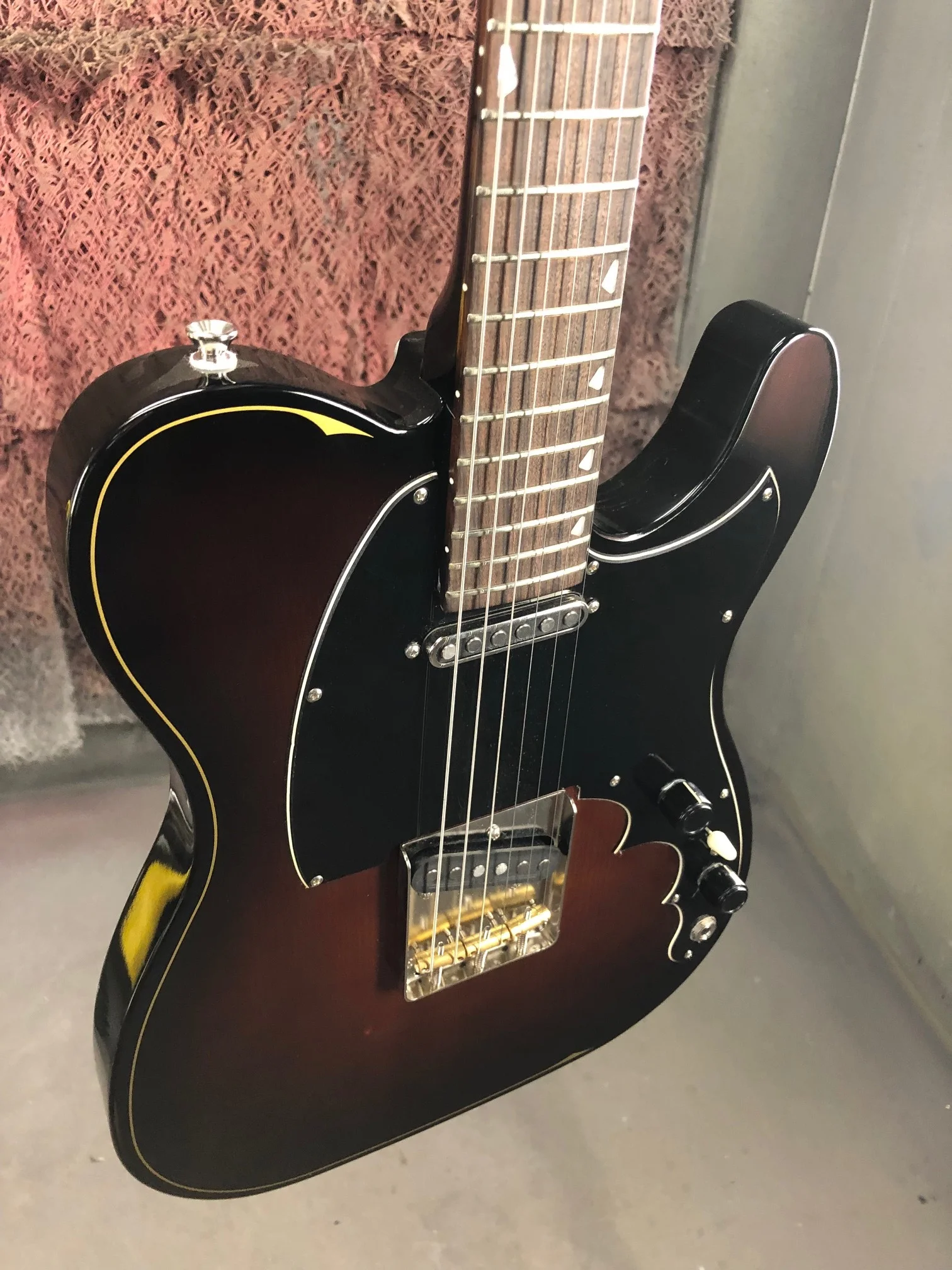 Blast_Cult_Guitars_2193.jpg