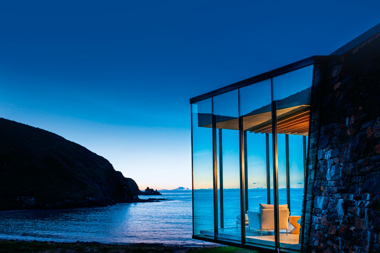 Seascape-villa-at-Annandale.jpg