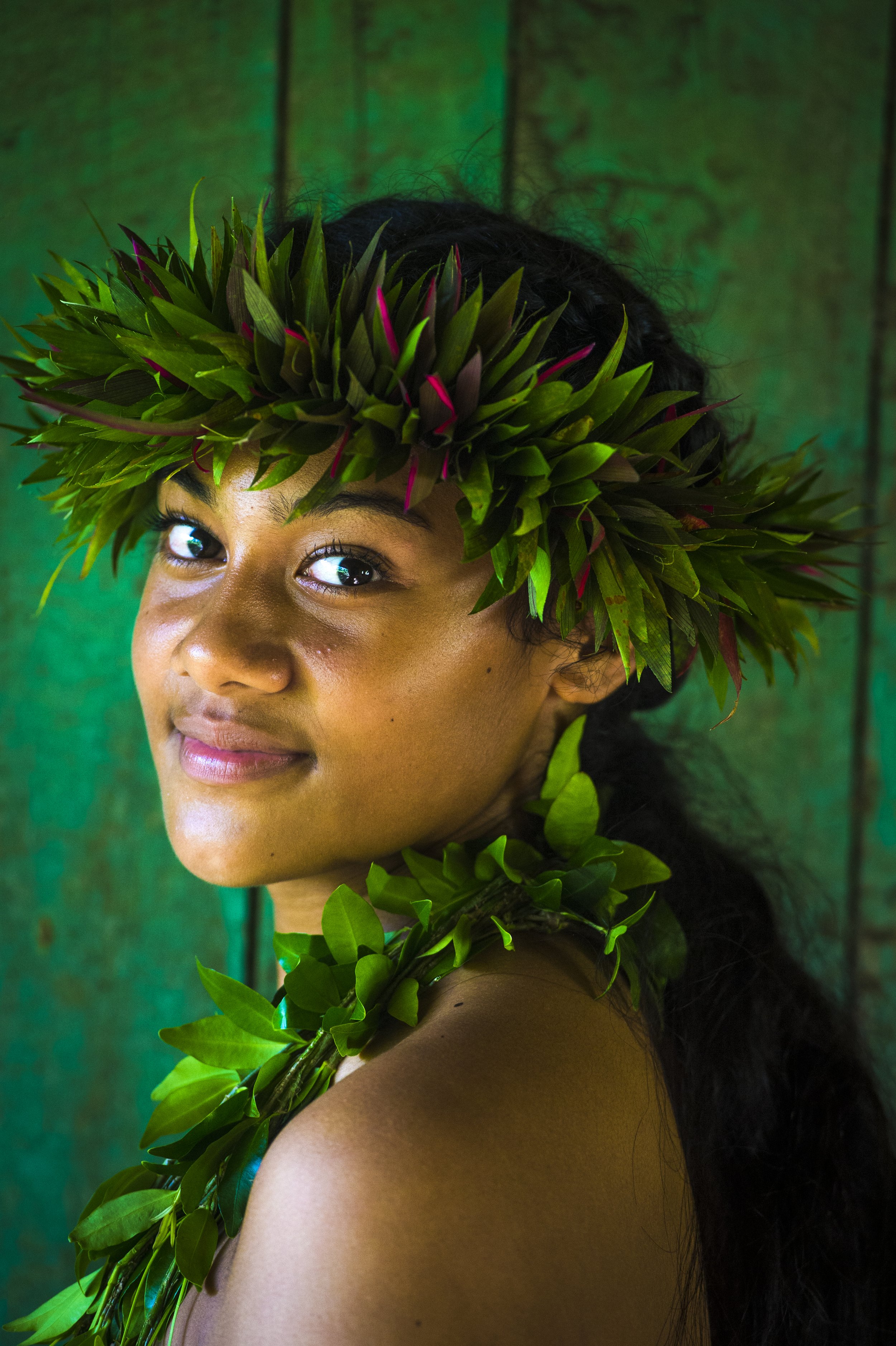 413003-friendly_local_girl_niue.jpg
