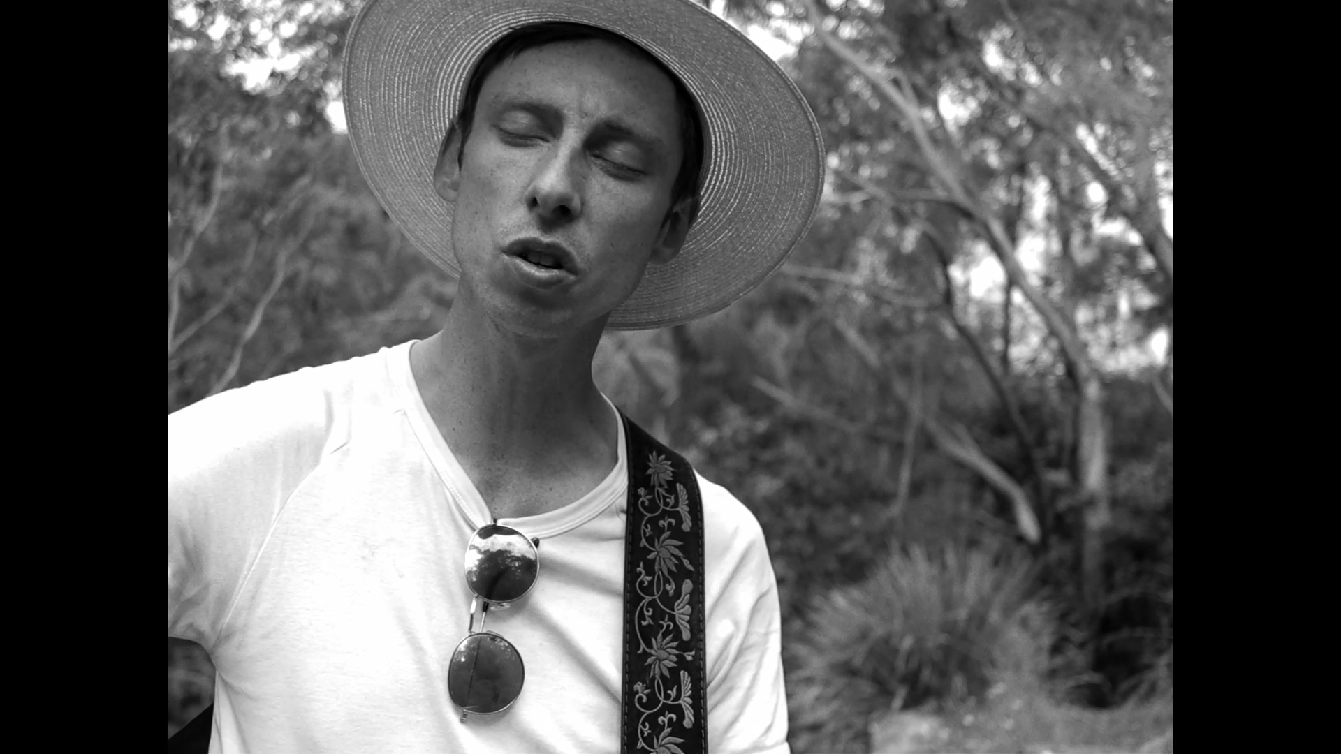 FIELD WORK #34: Skyscraper Stan - Dancing On My Own Grave