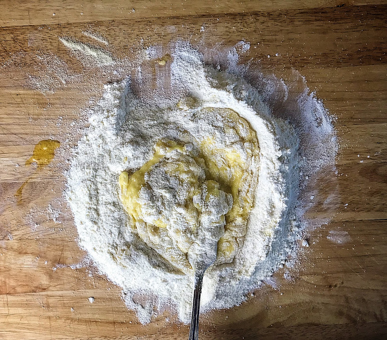 pasta dough fimal mid.JPG