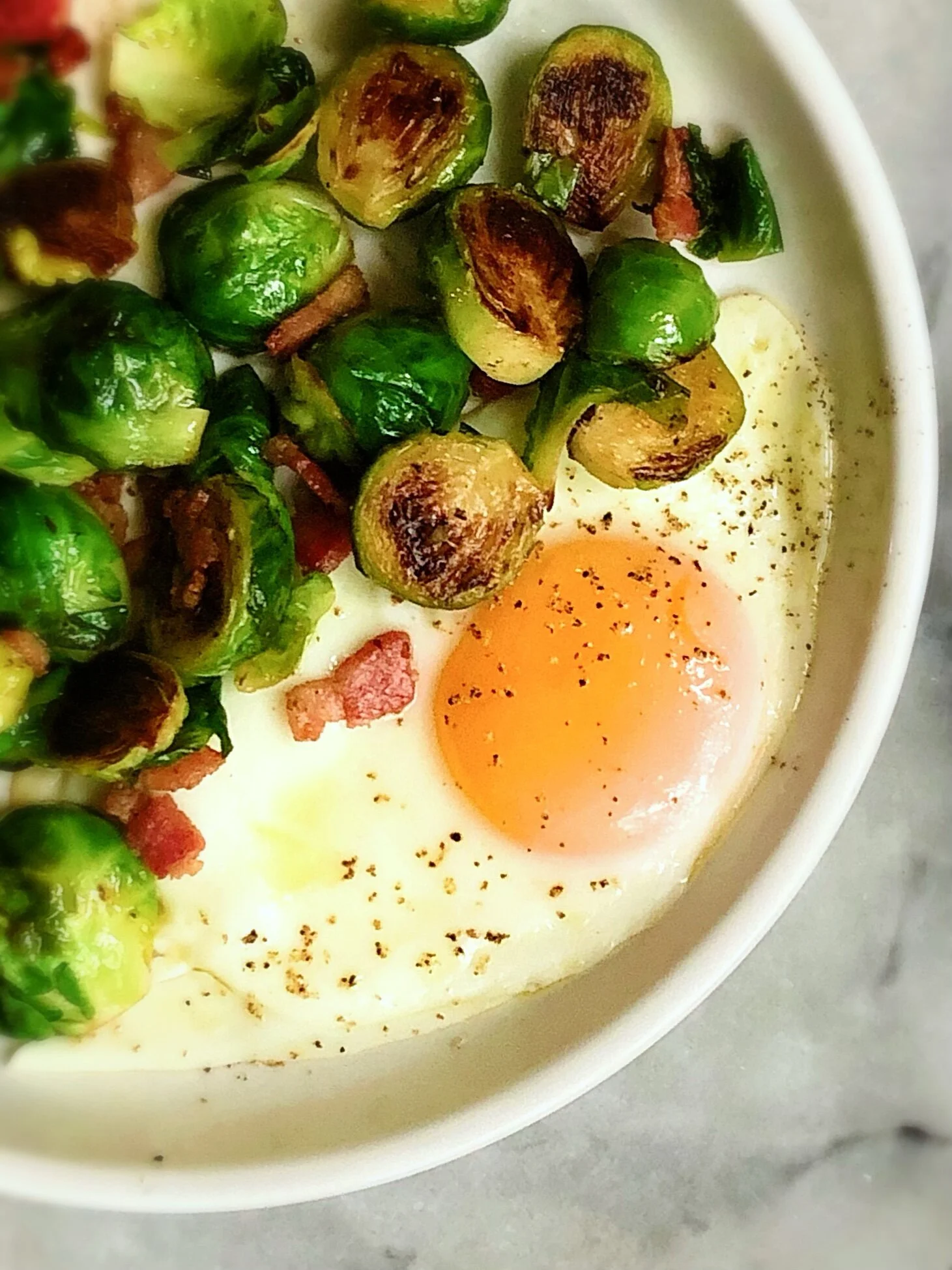 ONE PAN SPROUTS & EGGS