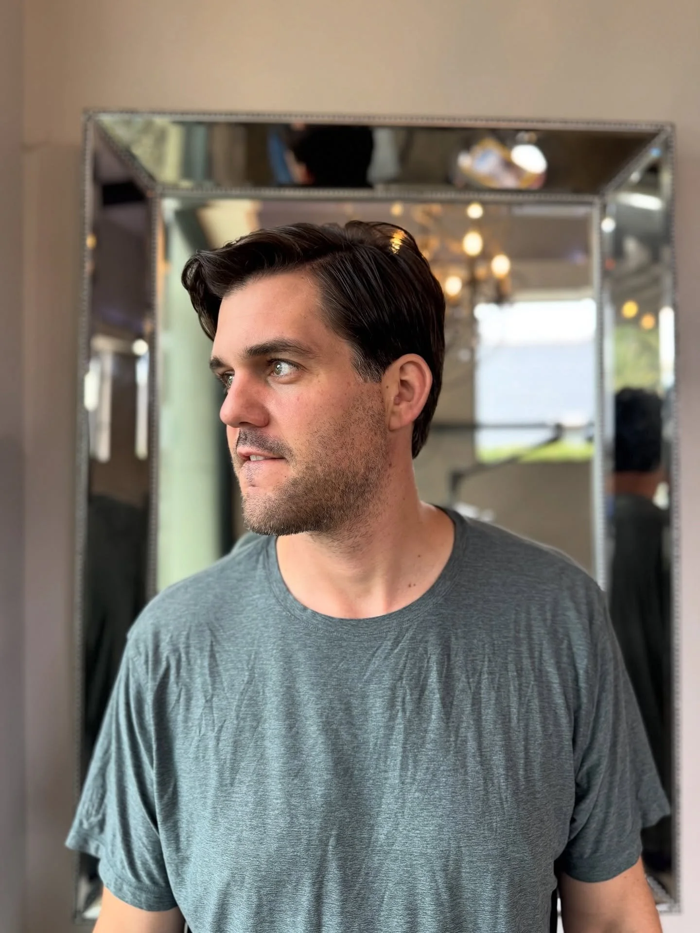 Clean, fresh, and tailored &mdash; men&rsquo;s cuts are all about the details. 💈✂️ Whether it&rsquo;s a quick cleanup or a full restyle, I&rsquo;ve got you covered.
👉 Book your next appointment and step out feeling sharp.

#MensHaircut #MensStyle #